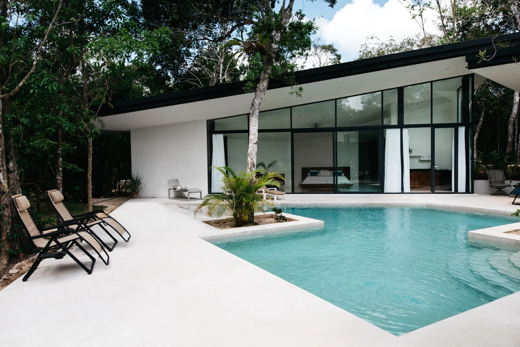 Casa Selva: Self-Sufficient Luxury