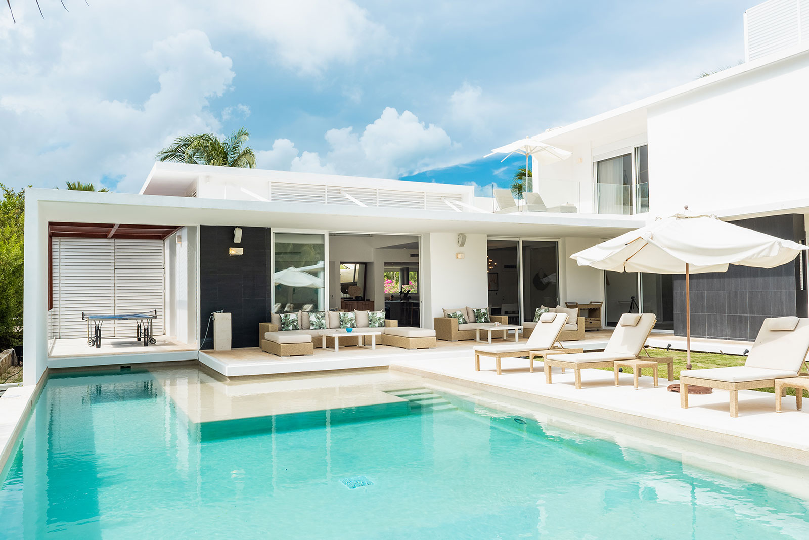 Casa Marazul in Cancun Pool and villa