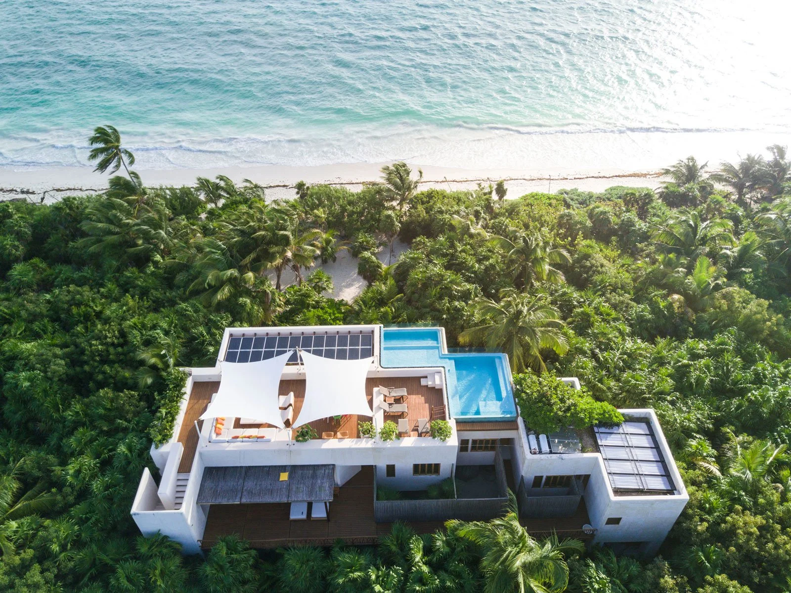 6 Unexpected Features to Look for in the Perfect Thanksgiving Villa