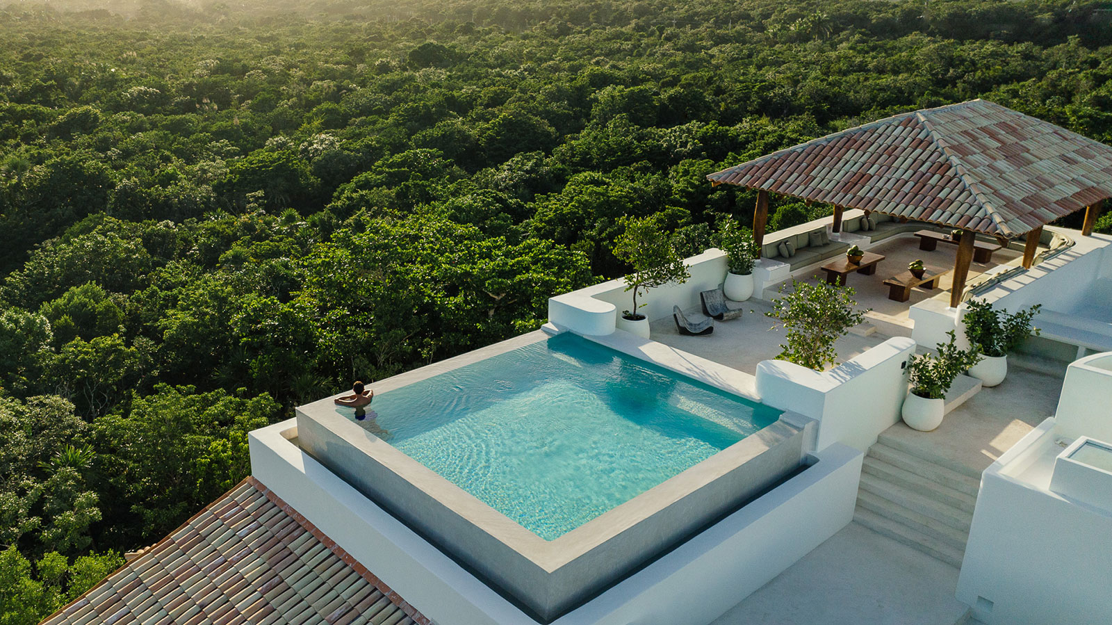 Esencia La Mansion in Xpu Ha rooftop pool