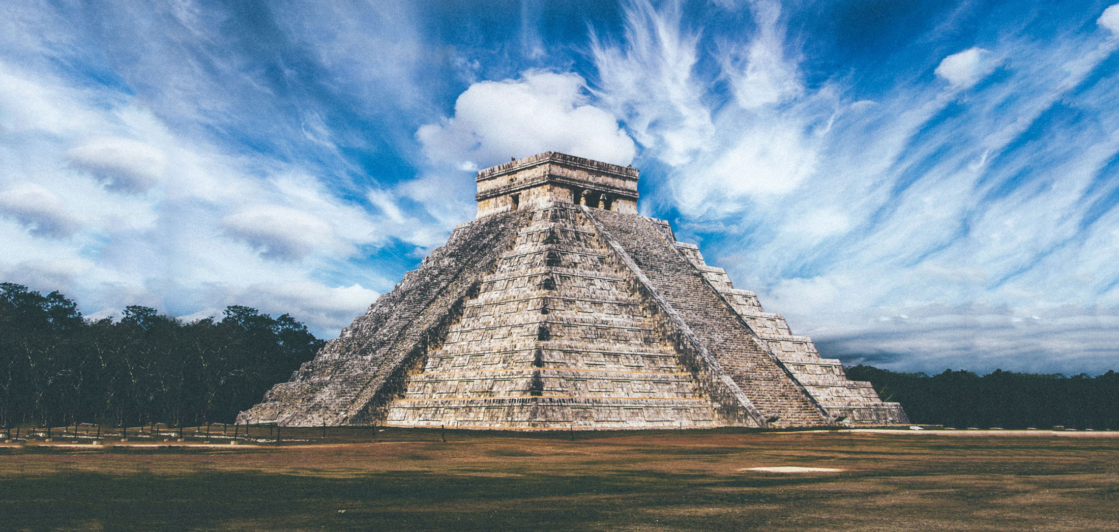 Maya_Luxe_Riviera_Maya_Luxury_Vacations_Mexico_What_to_Do_Playa_del_Carmen_Archeology_Full_Tour_Expedition_2_Discover_7_wonders_of_World_Chichen_Itza_Cover