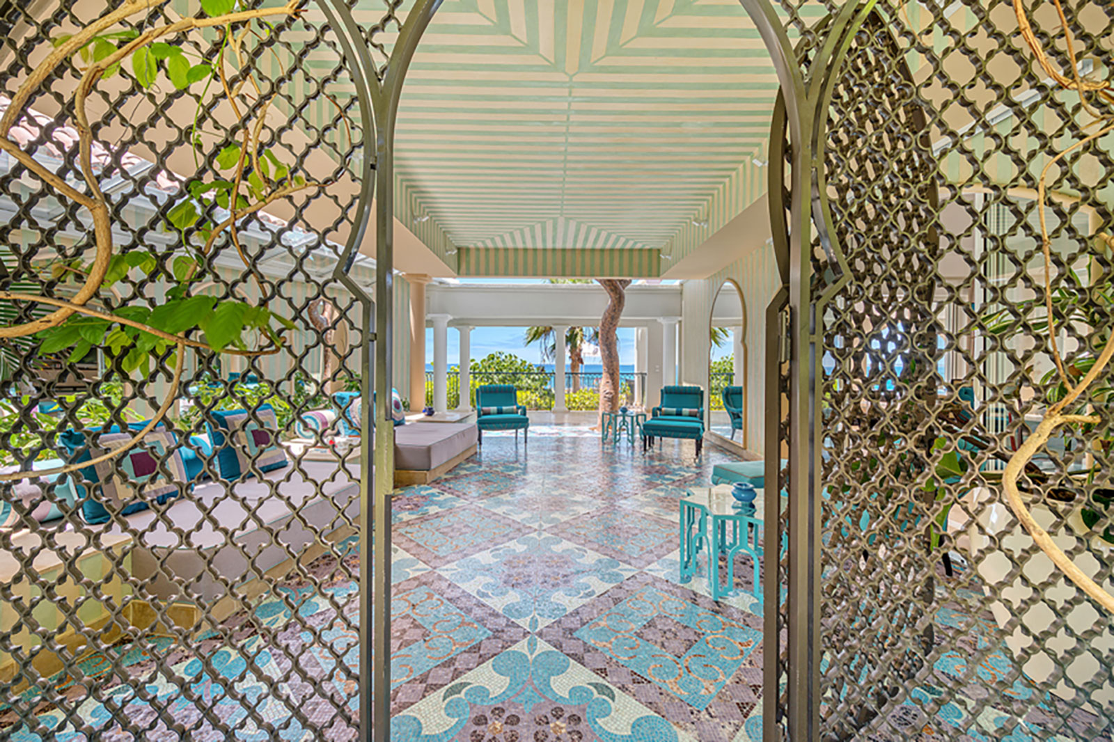 Maya_Luxe_St_Martin_Luxe_Villas_Experiences_Villa_La_Dacha_15