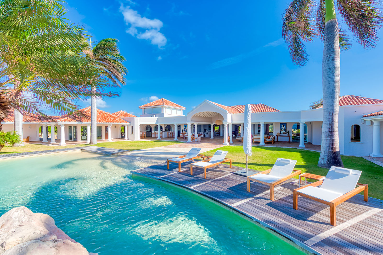 Maya_Luxe_St_Martin_Luxe_Villas_Experiences_Villa_Belle_Etoile_5