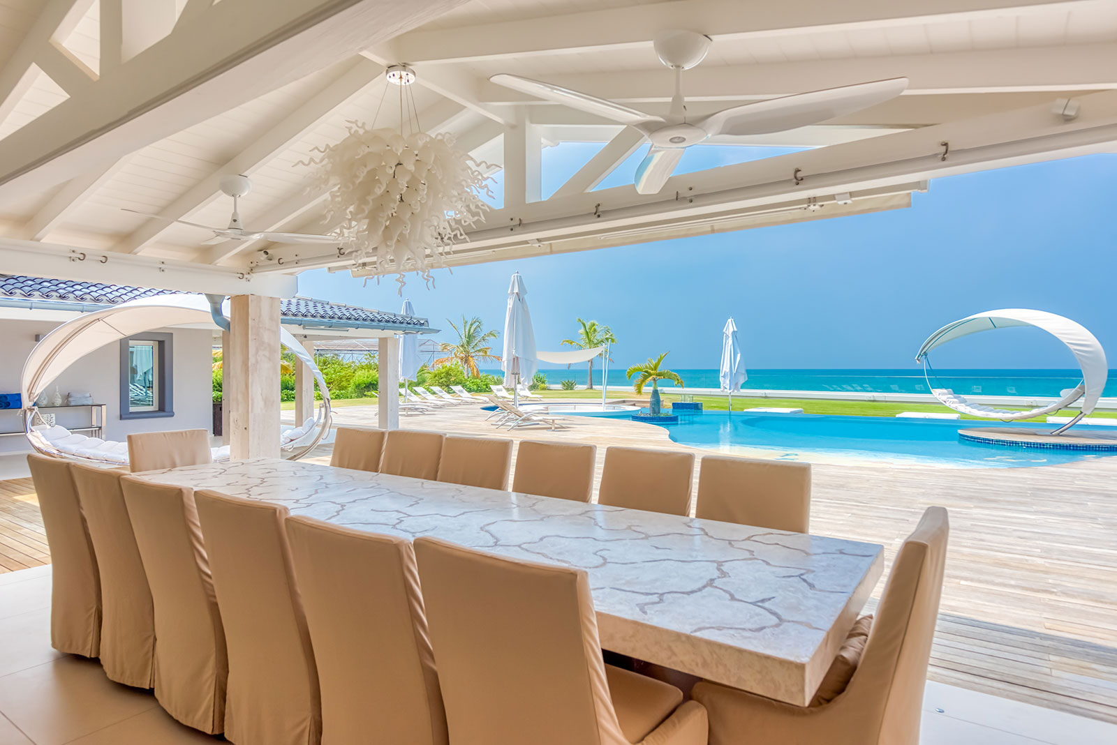 Maya_Luxe_St_Martin_Luxe_Villas_Experiences_Villa_C'est_la_Vie_12