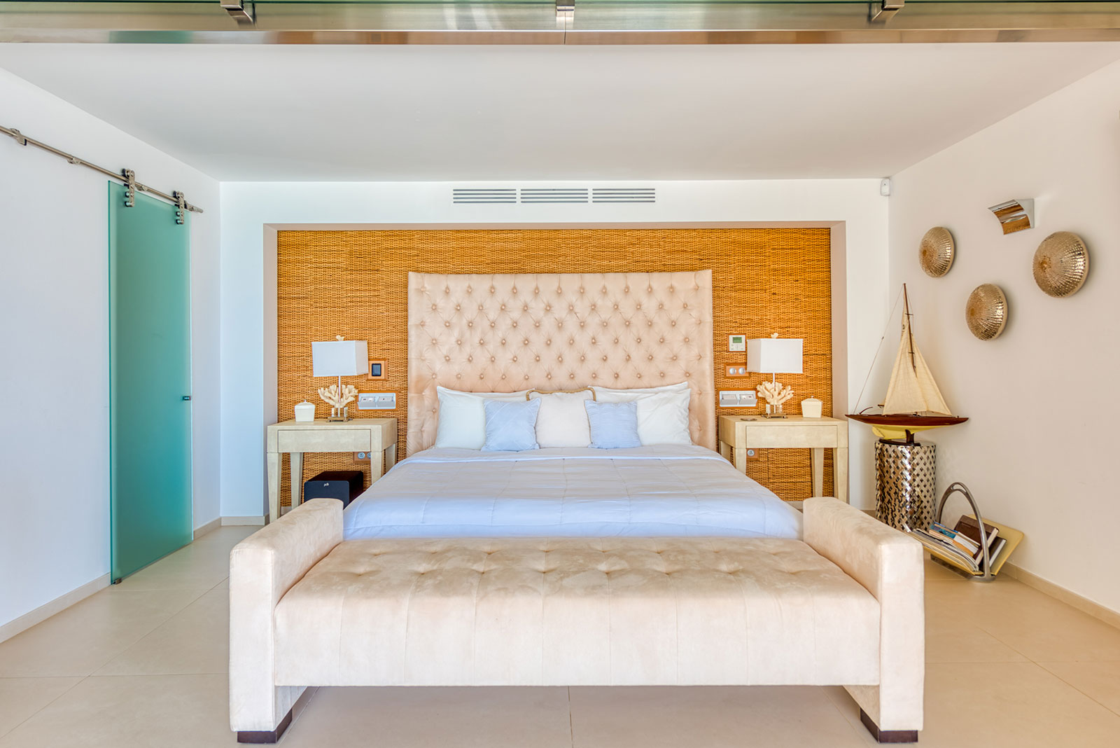 Maya_Luxe_St_Martin_Luxe_Villas_Experiences_Villa_C'est_la_Vie_22-(1)