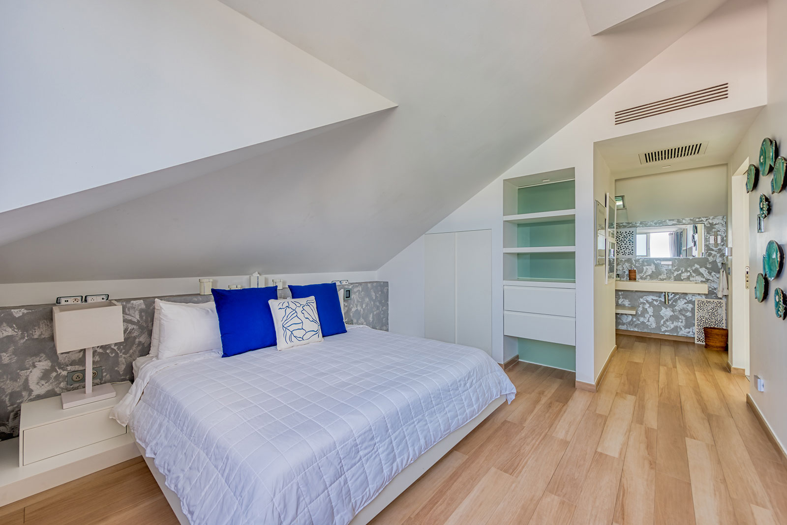 Maya_Luxe_St_Martin_Luxe_Villas_Experiences_Villa_C'est_la_Vie_36
