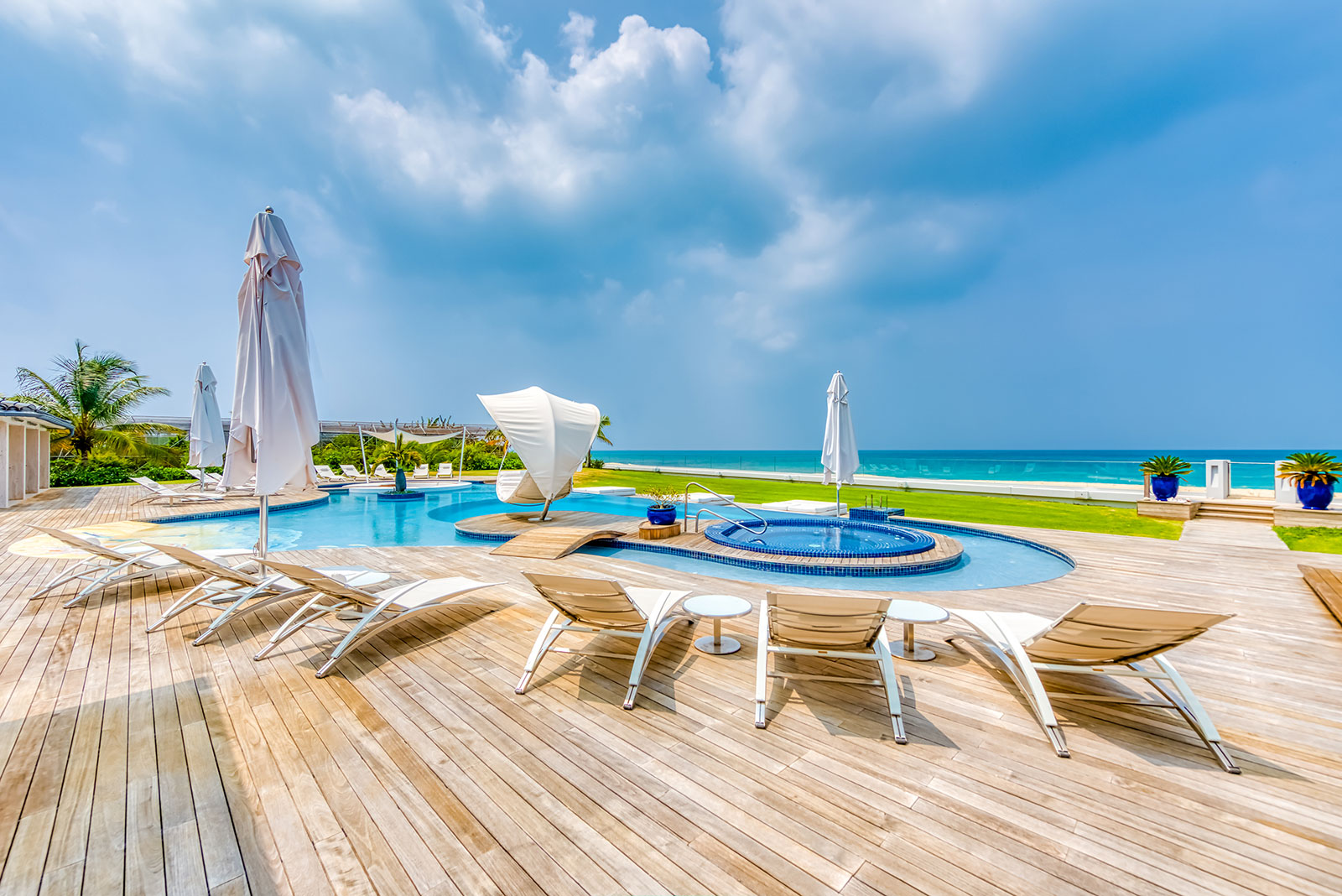 Maya_Luxe_St_Martin_Luxe_Villas_Experiences_Villa_C'est_la_Vie_6