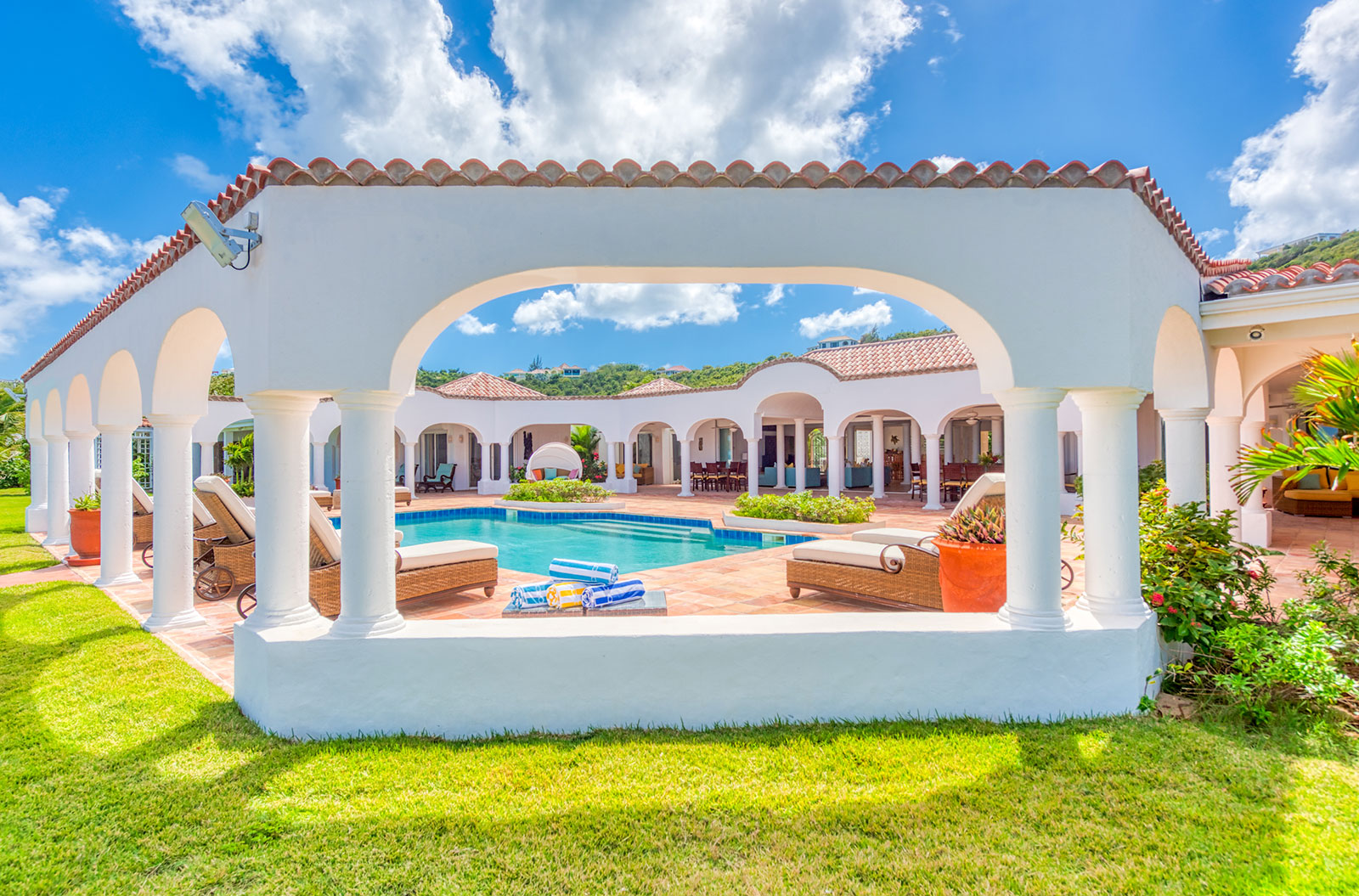 Maya_Luxe_St_Martin_Luxe_Villas_Experiences_Villa_Serena_5
