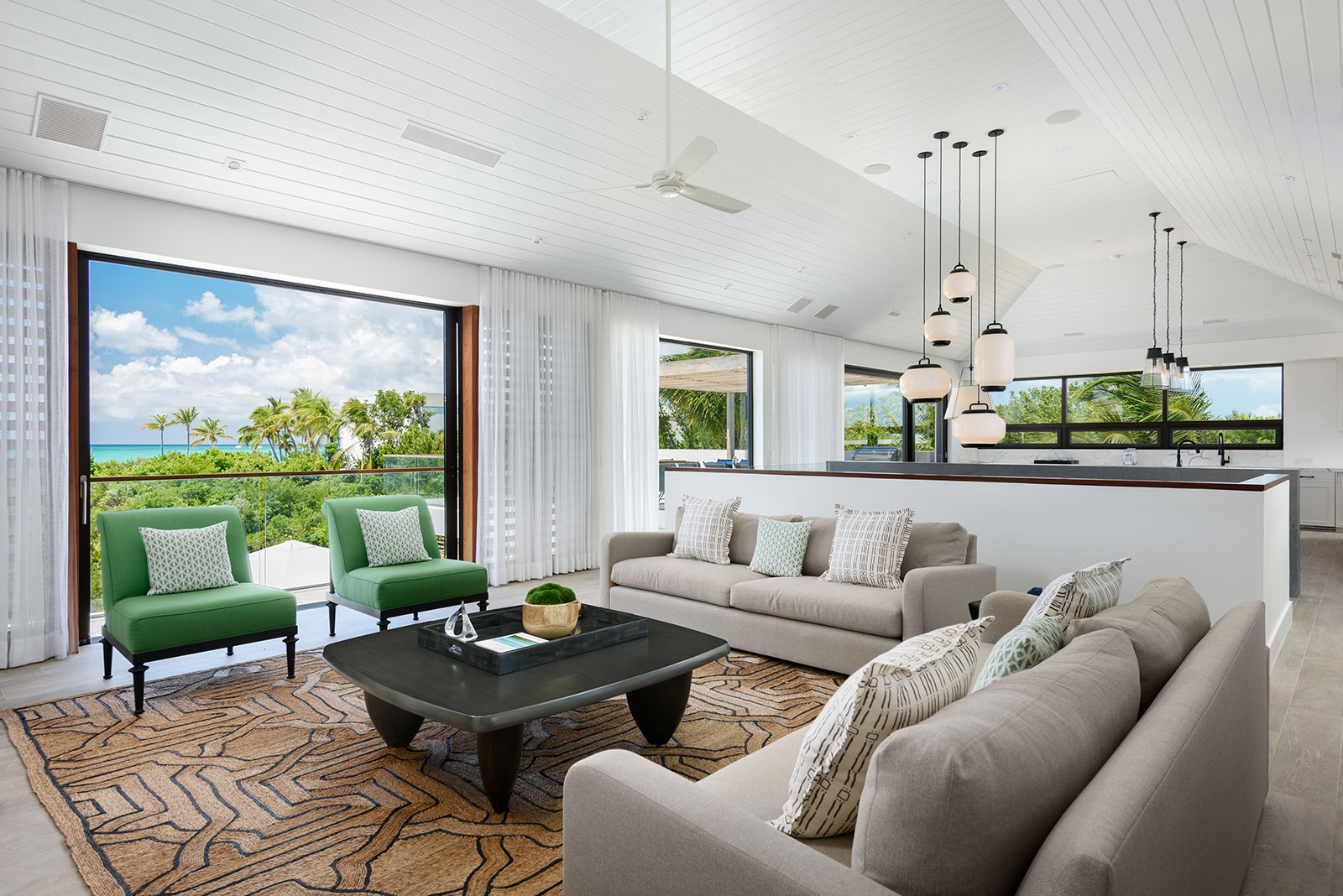 Maya_Luxe_Turks_and_Caicos_Luxury_Villas_Experiences_Aqua_Verde_11