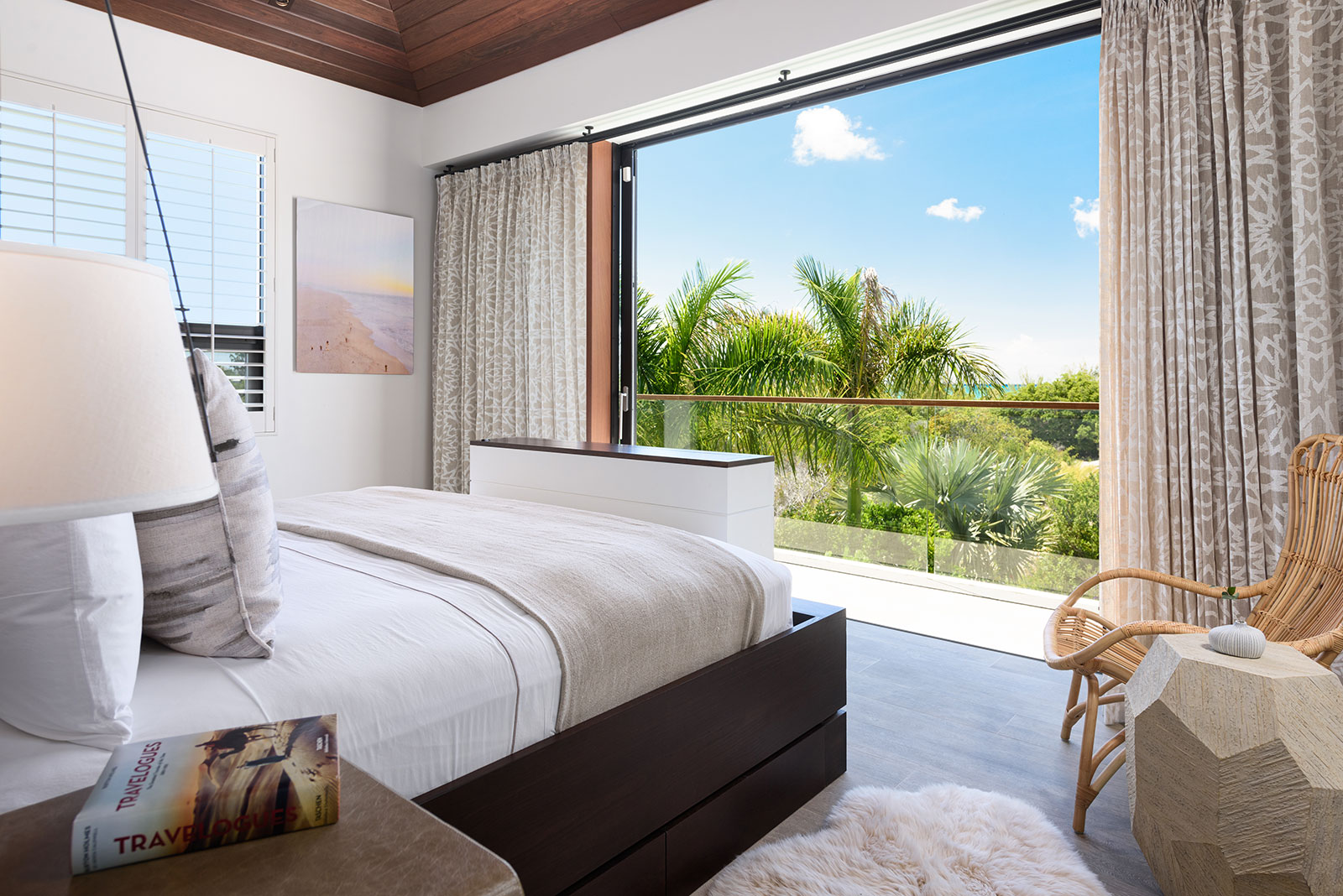 Maya_Luxe_Turks_and_Caicos_Luxury_Villas_Experiences_Aqua_Verde_19