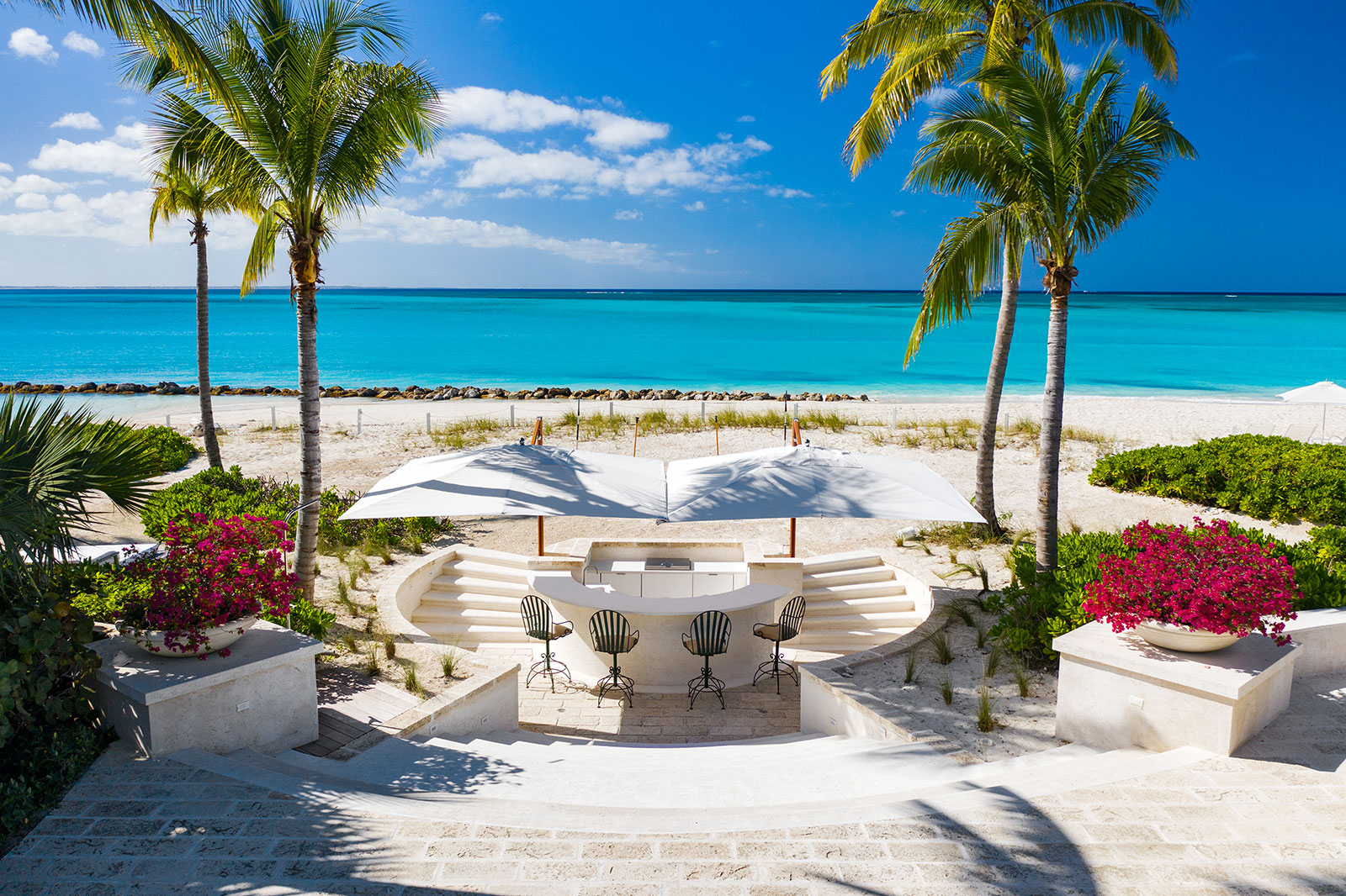 Maya_Luxe_Turks_and_Caicos_Luxury_Villas_Experiences_Coral_House_4
