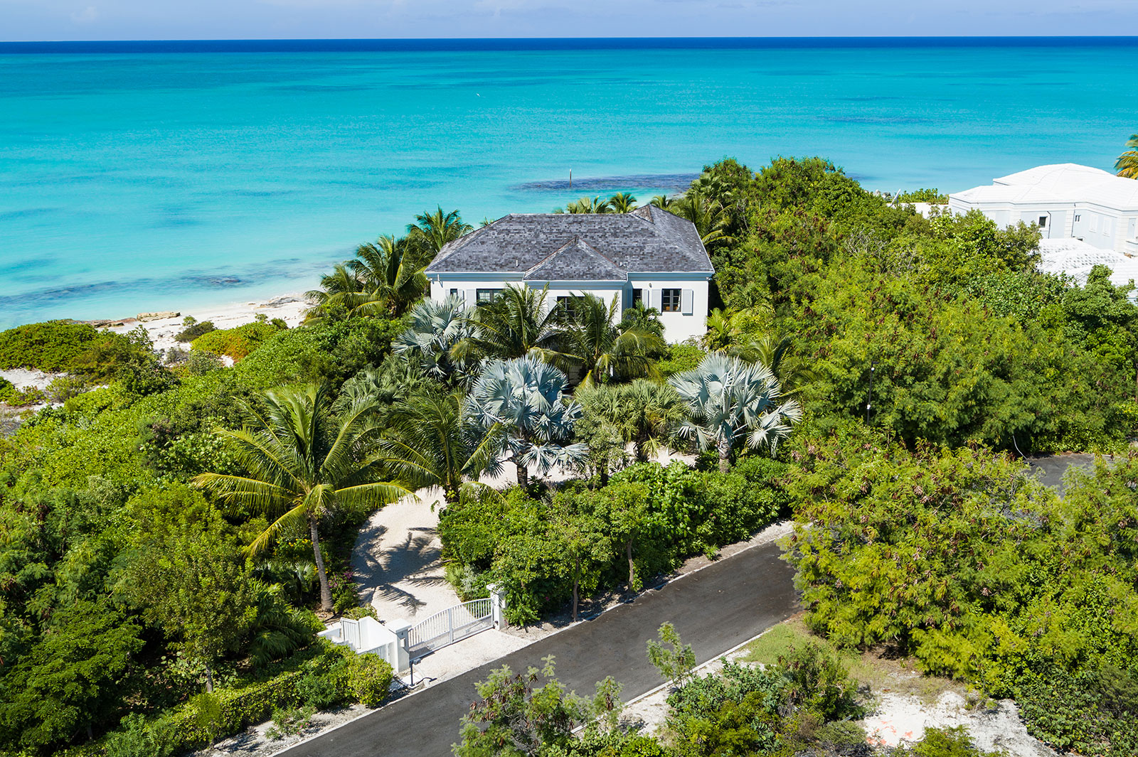 Maya_Luxe_Turks_and_Caicos_Luxury_Villas_Experiences_Saving_Grace_28