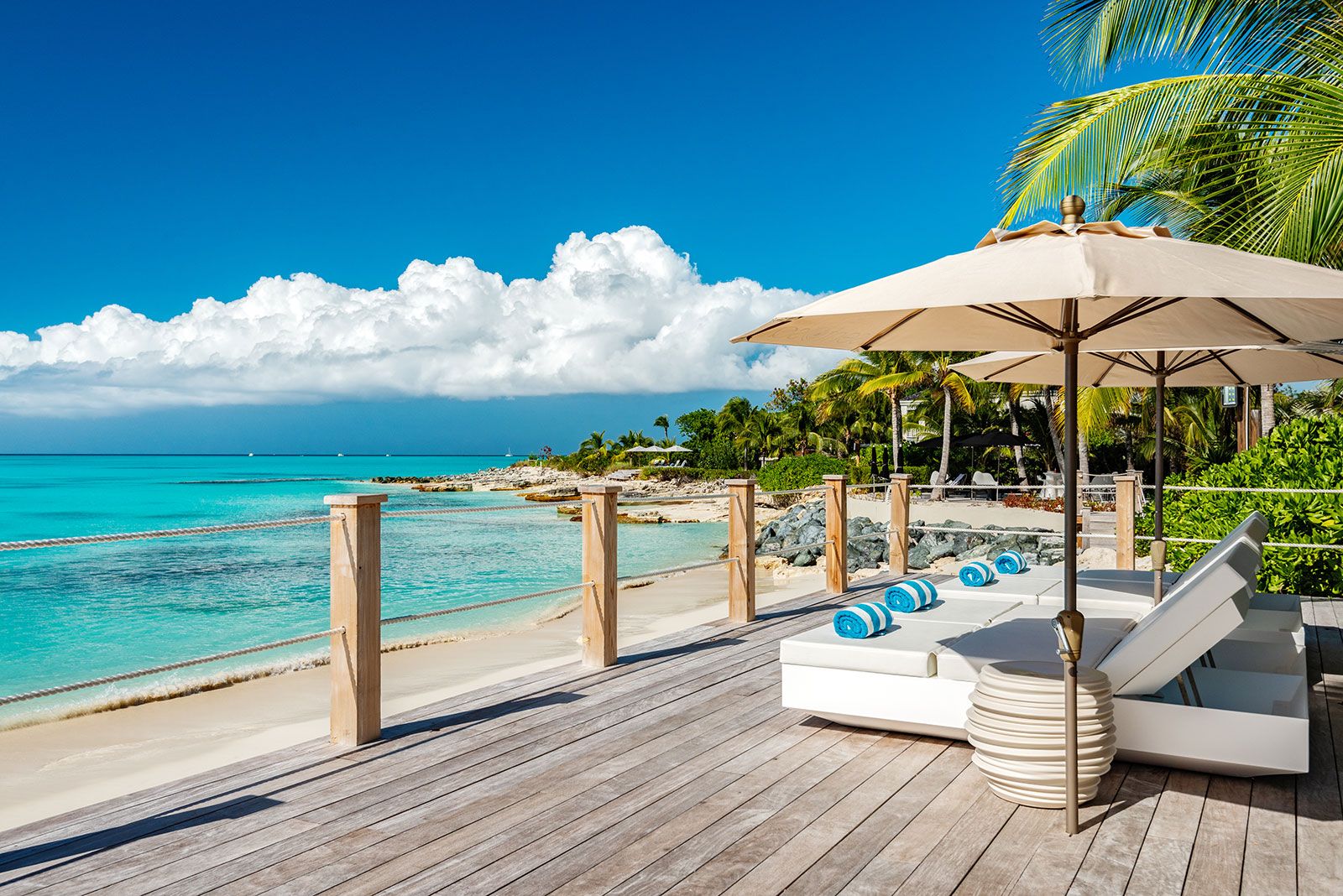 Maya_Luxe_Turks_and_Caicos_Luxury_Villas_Experiences_Sentosa_4