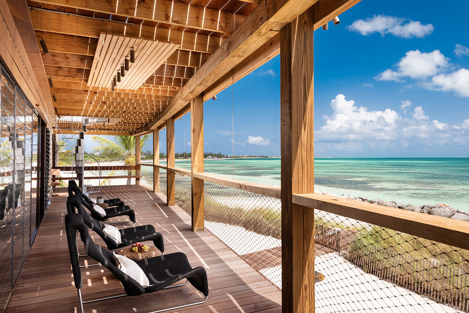 Maya_Luxe_Turks_and_Caicos_Luxury_Villas_Experiences_Silver_Sands_14