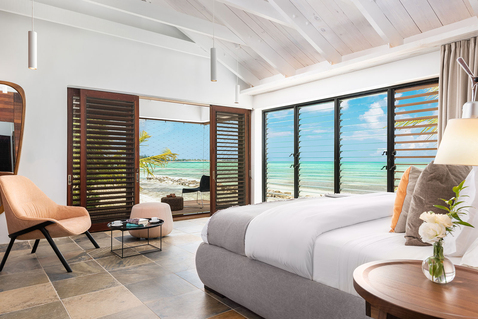 Maya_Luxe_Turks_and_Caicos_Luxury_Villas_Experiences_Silver_Sands_16