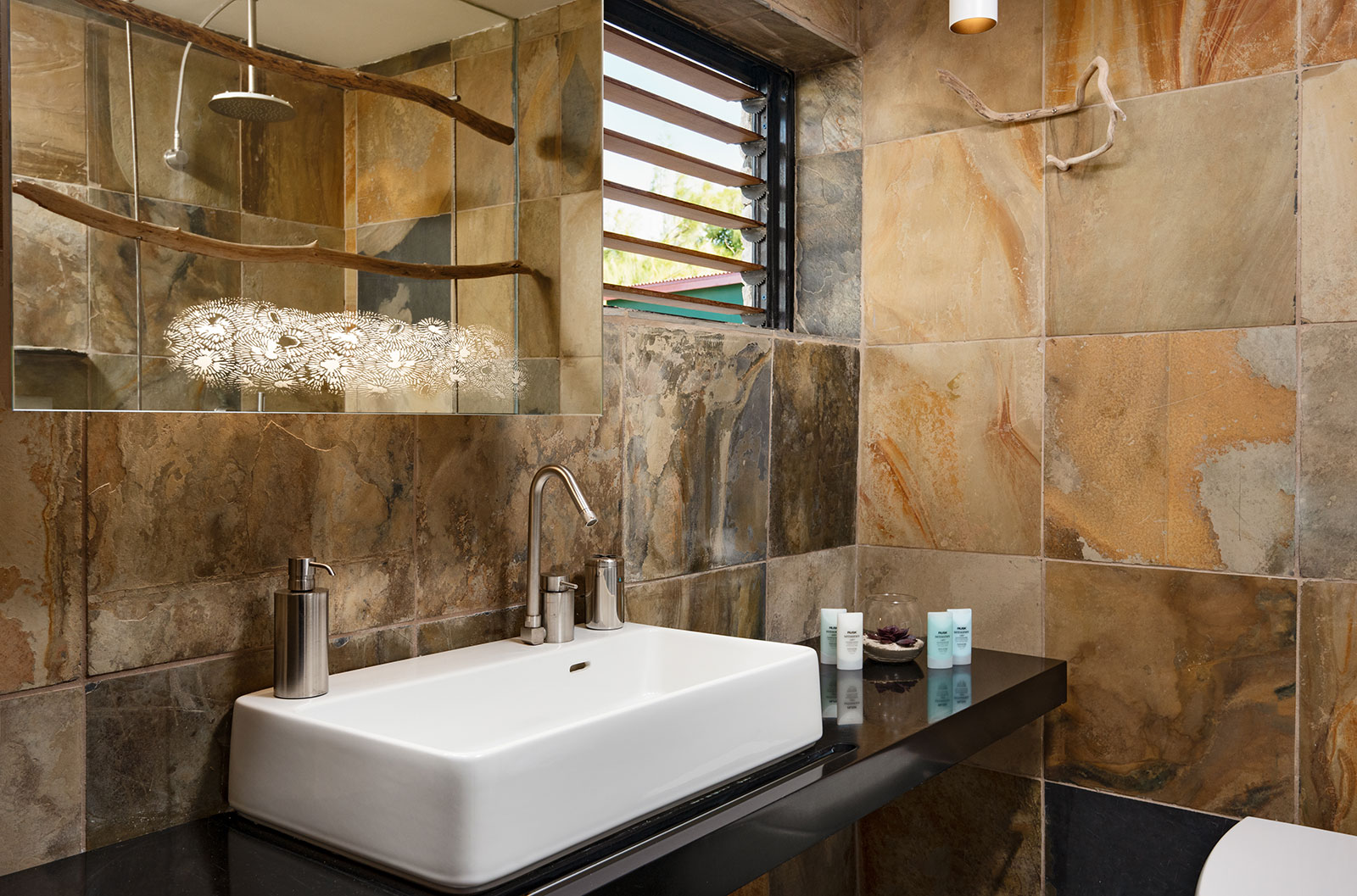 Maya_Luxe_Turks_and_Caicos_Luxury_Villas_Experiences_Silver_Sands_29