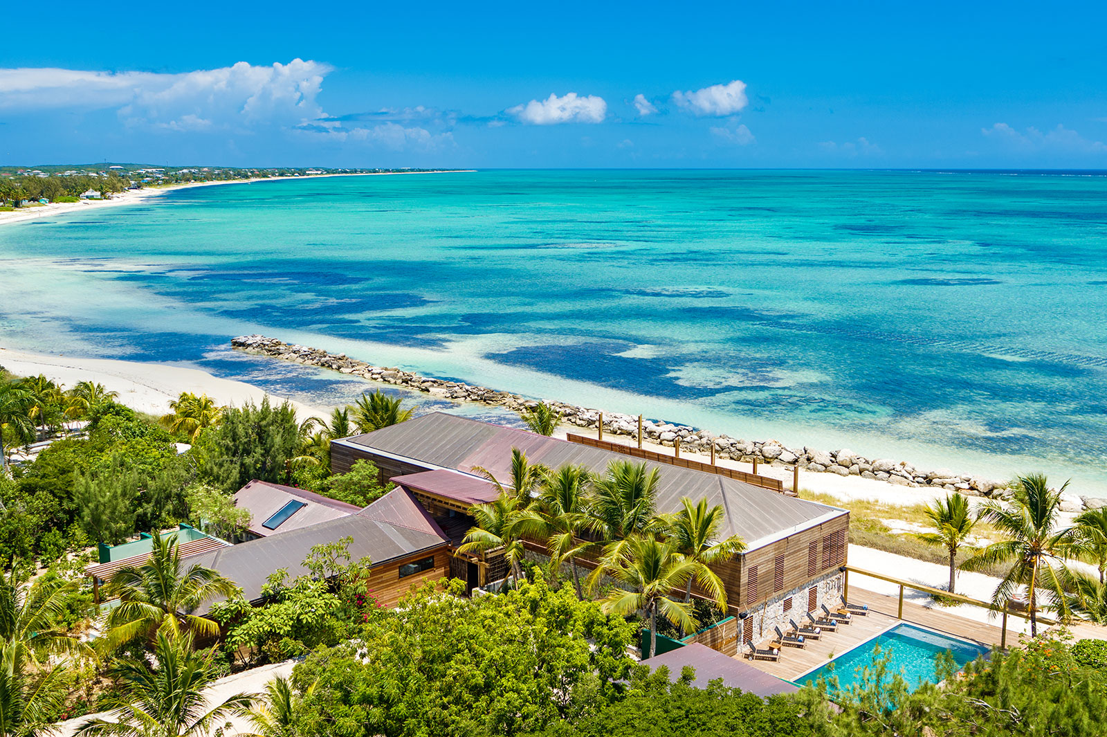 Maya_Luxe_Turks_and_Caicos_Luxury_Villas_Experiences_Silver_Sands_33