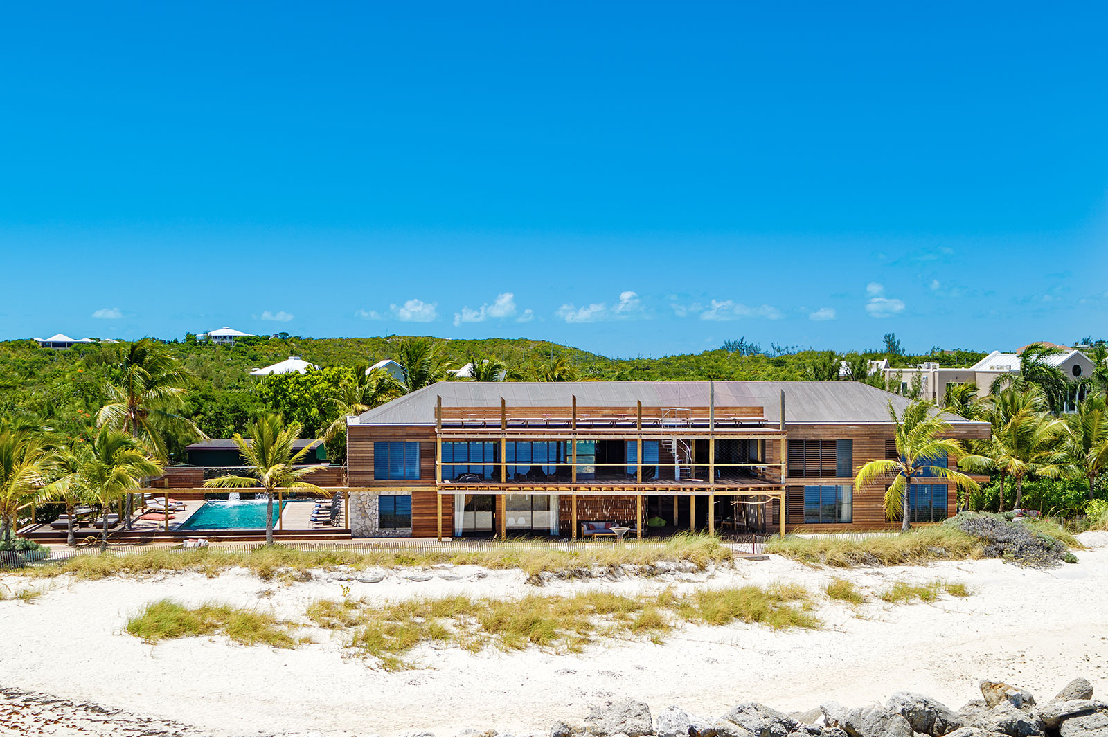 Maya_Luxe_Turks_and_Caicos_Luxury_Villas_Experiences_Silver_Sands_5