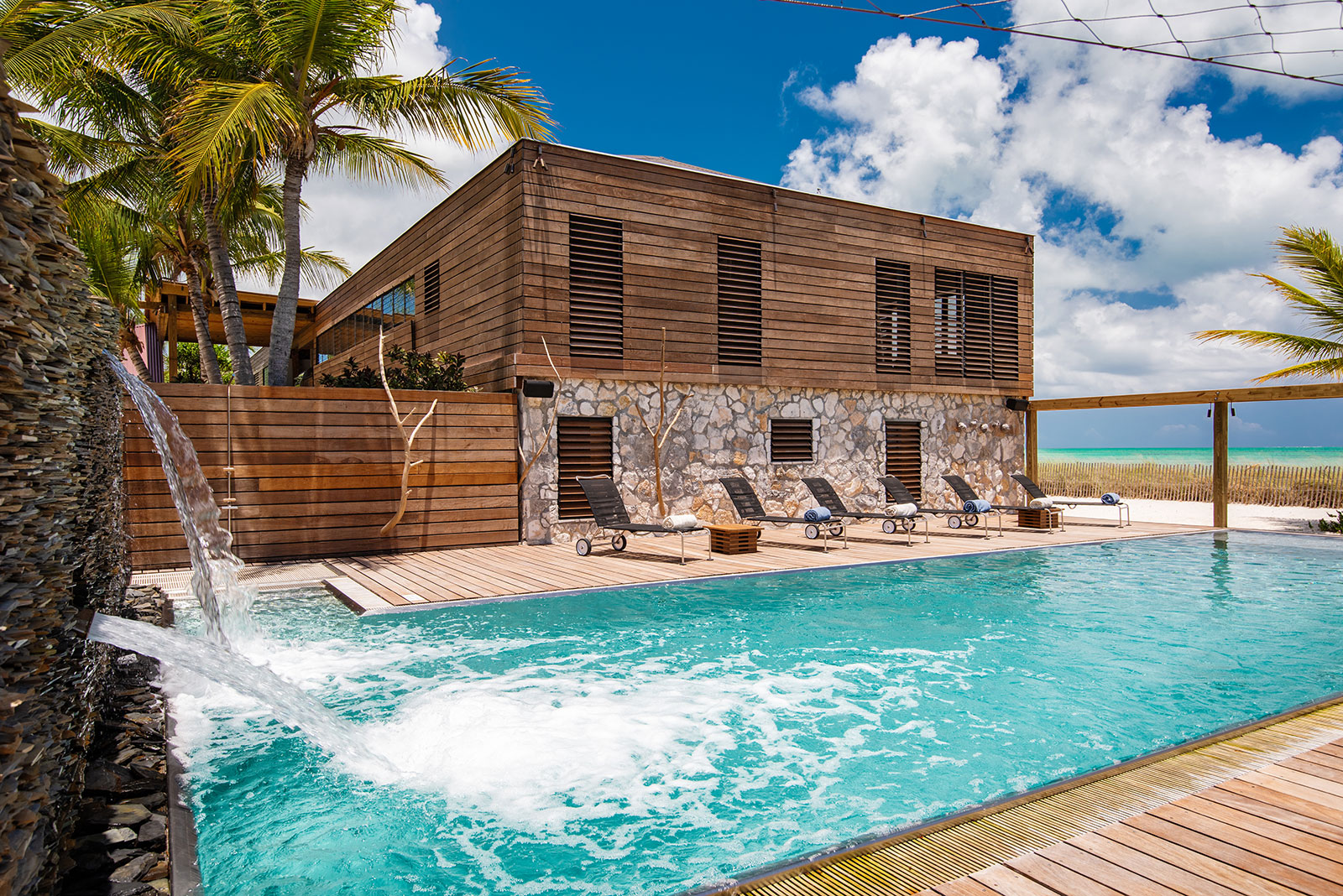 Maya_Luxe_Turks_and_Caicos_Luxury_Villas_Experiences_Silver_Sands_9.1