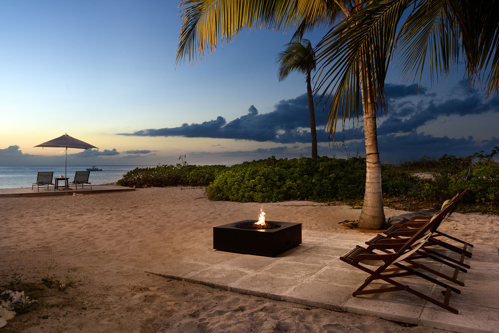 Maya_Luxe_Turks_and_Caicos_Luxury_Villas_Experiences_The_Beach_House_3