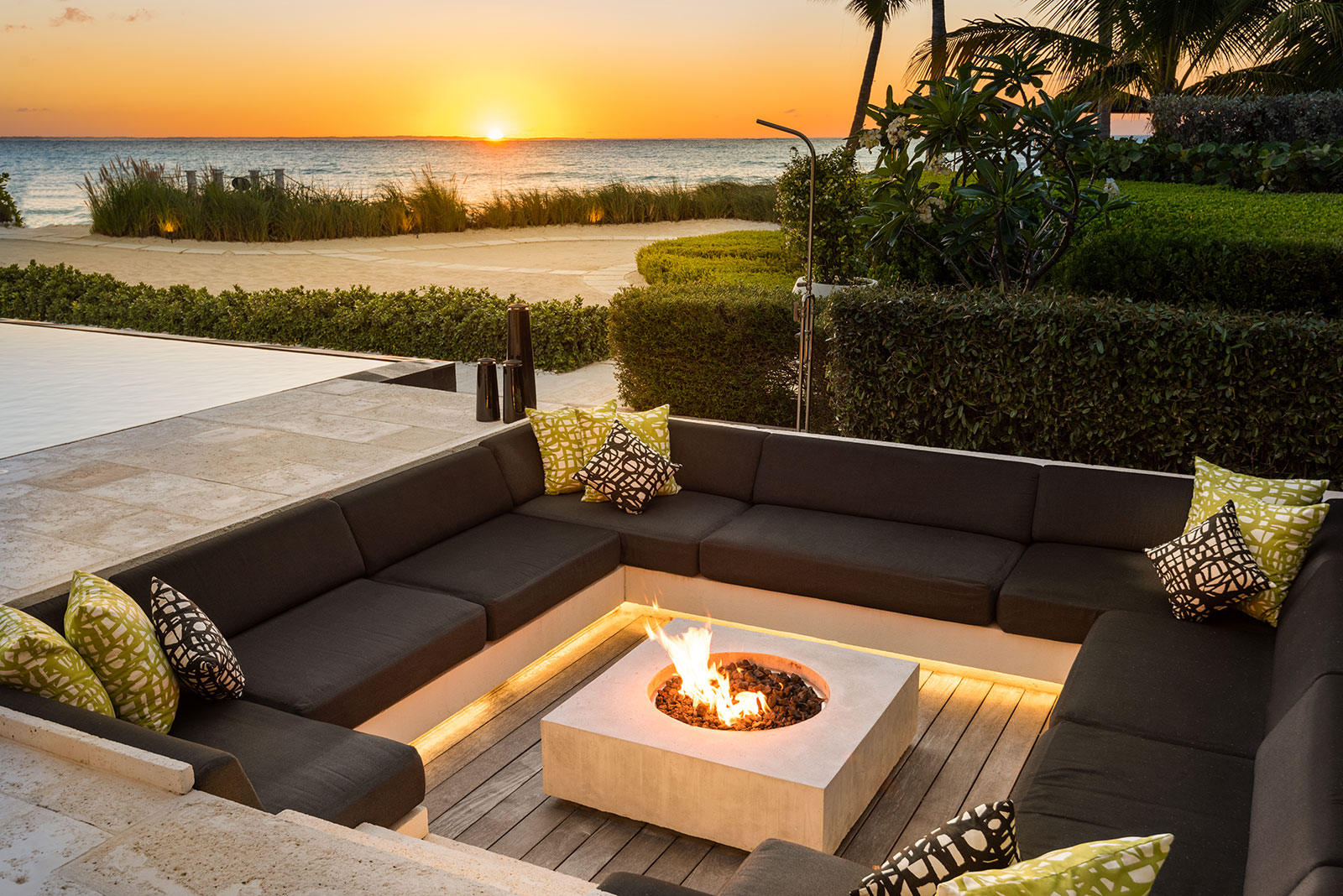 Maya_Luxe_Turks_and_Caicos_Luxury_Villas_Experiences_Villa_Awa_17