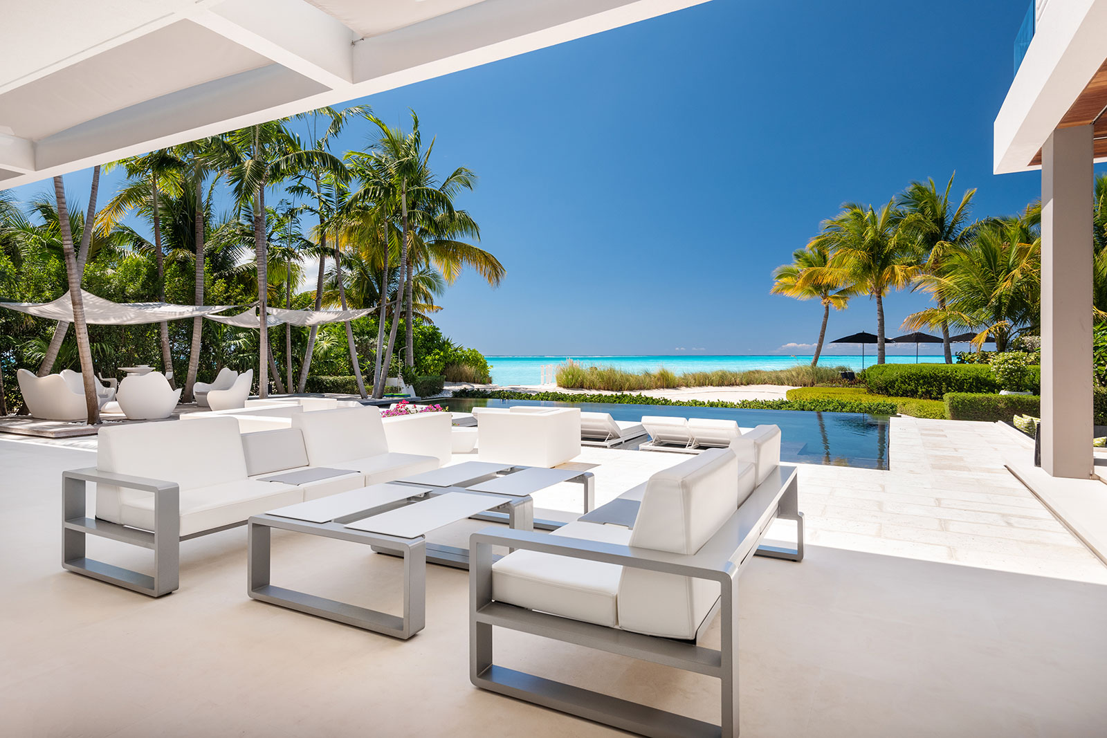 Maya_Luxe_Turks_and_Caicos_Luxury_Villas_Experiences_Villa_Awa_9