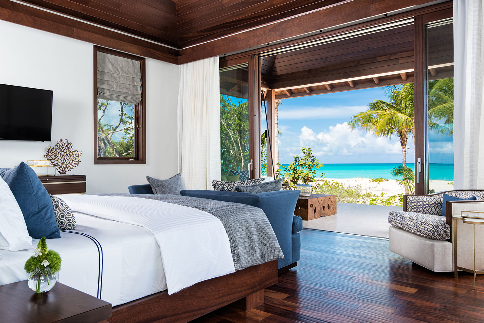 Maya_Luxe_Turks_and_Caicos_Luxury_Villas_Experiences__Hawksbill_17