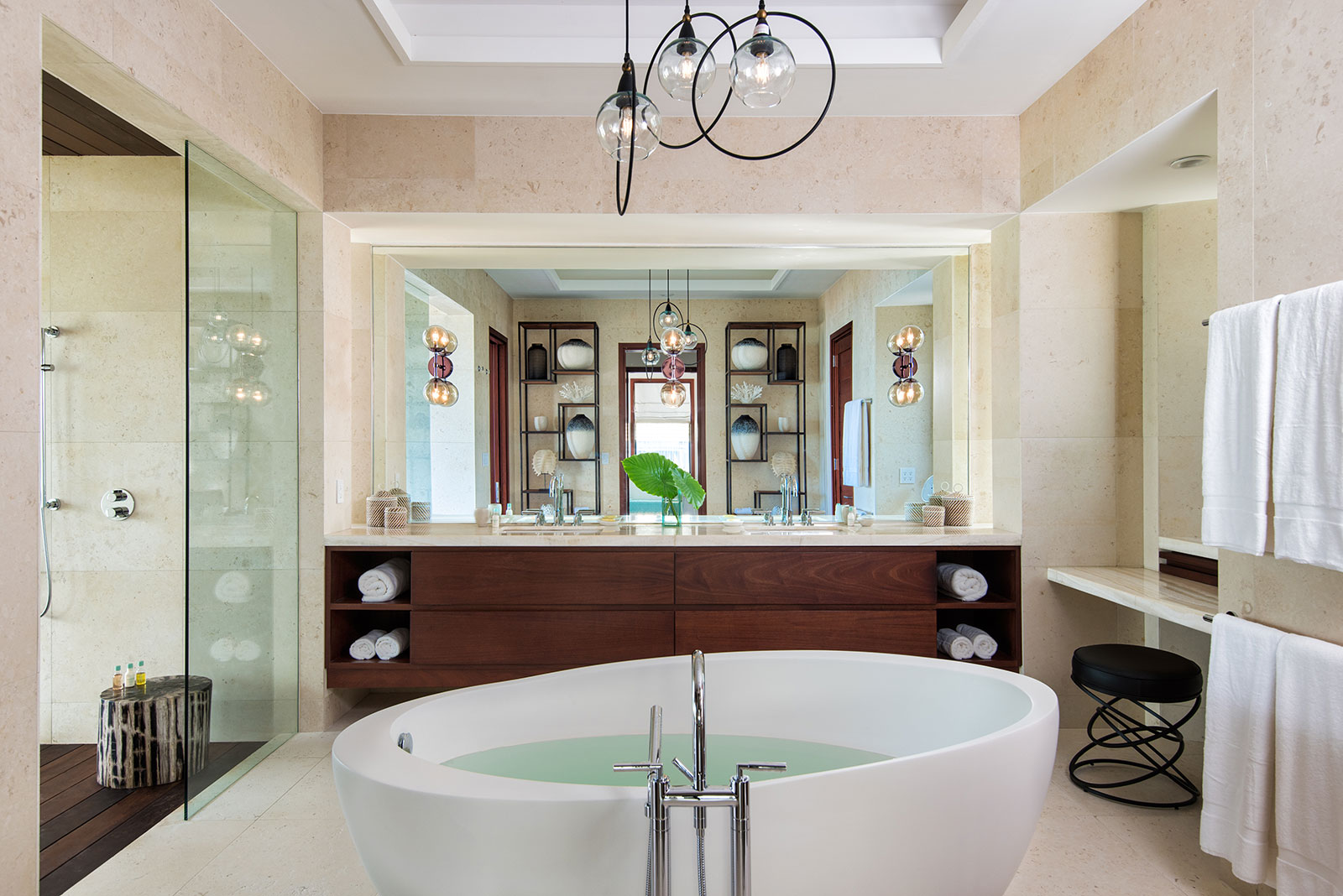 Maya_Luxe_Turks_and_Caicos_Luxury_Villas_Experiences__Hawksbill_32.1