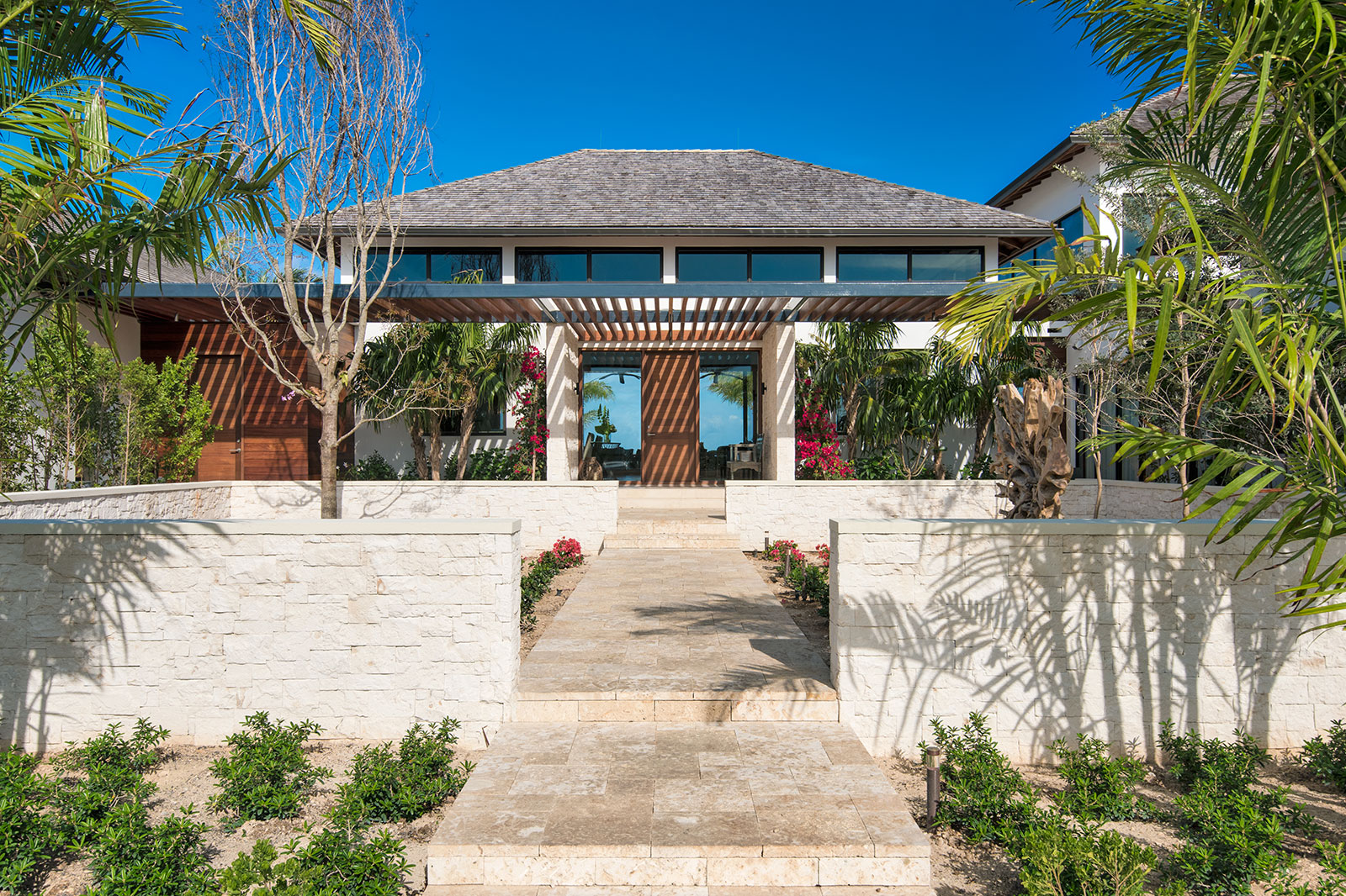 Maya_Luxe_Turks_and_Caicos_Luxury_Villas_Experiences__Hawksbill_40