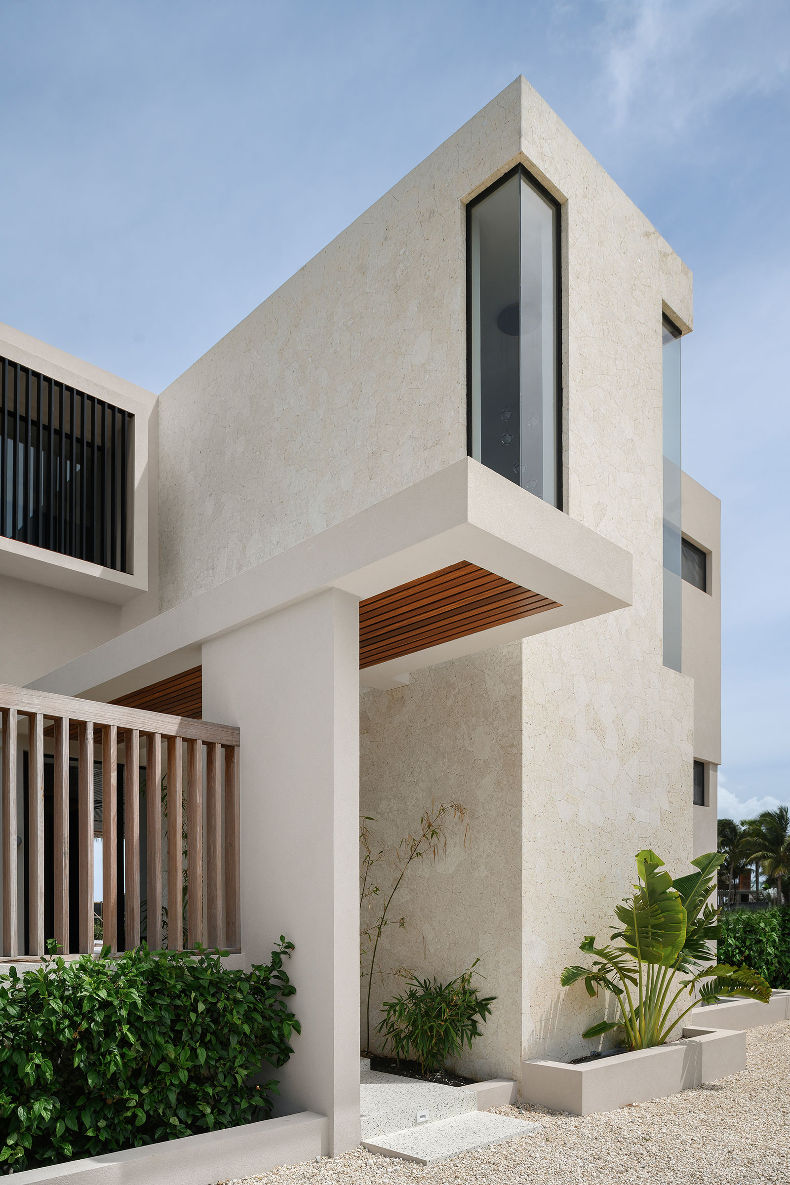Maya_Luxe_Turks_and_Caicos_Luxury_Villas_Experiences__Marahuyo_26