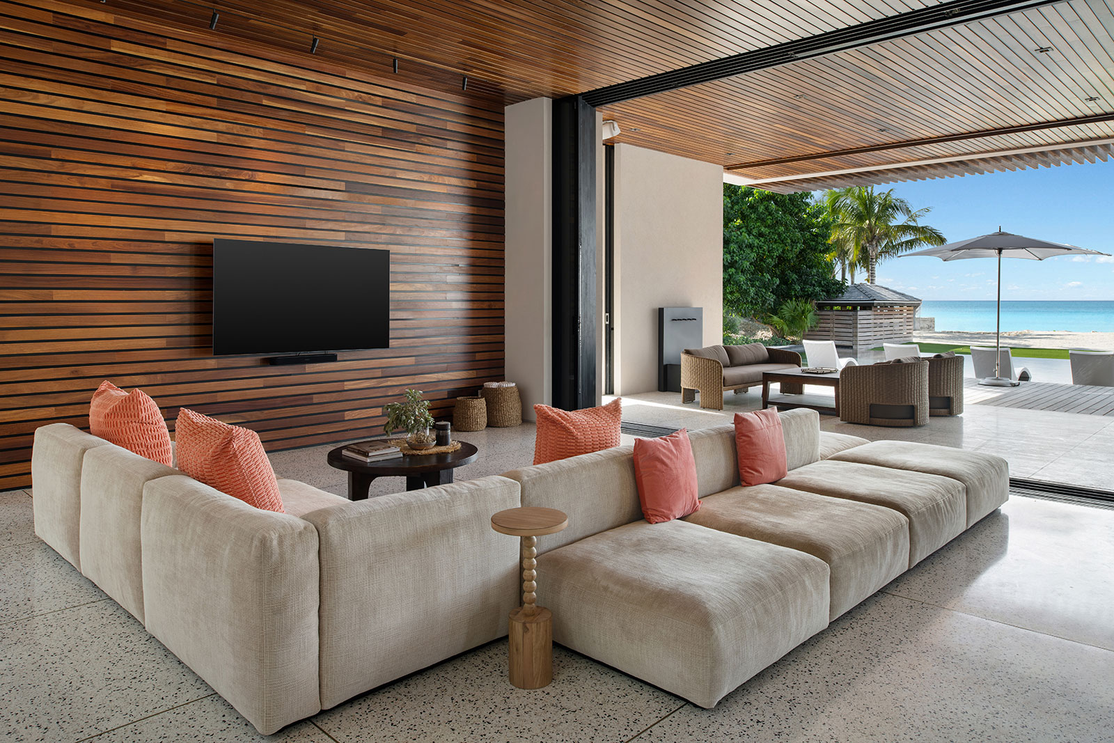 Maya_Luxe_Turks_and_Caicos_Luxury_Villas_Experiences__Marahuyo_6