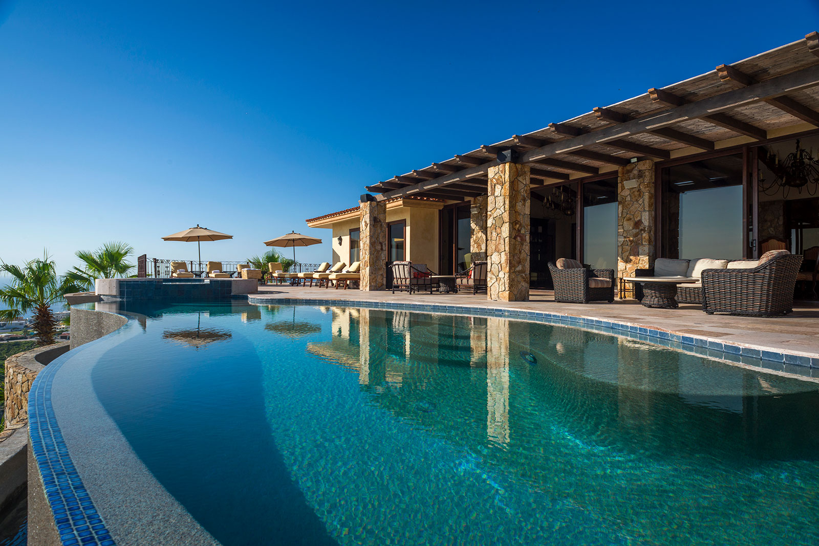 Maya_Luxe_Baja_Luxury_Villas_Experiences_Cabo_San_Lucas_Casa_Cielo_at_Pedregal_2
