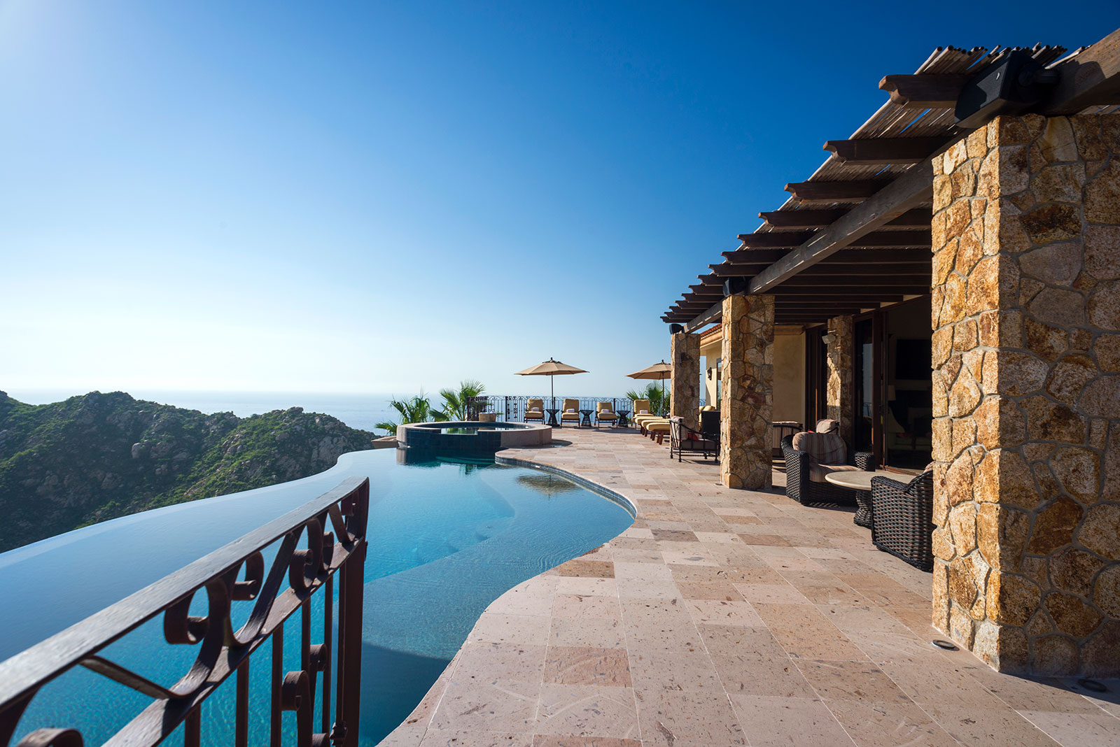 Maya_Luxe_Baja_Luxury_Villas_Experiences_Cabo_San_Lucas_Casa_Cielo_at_Pedregal_3