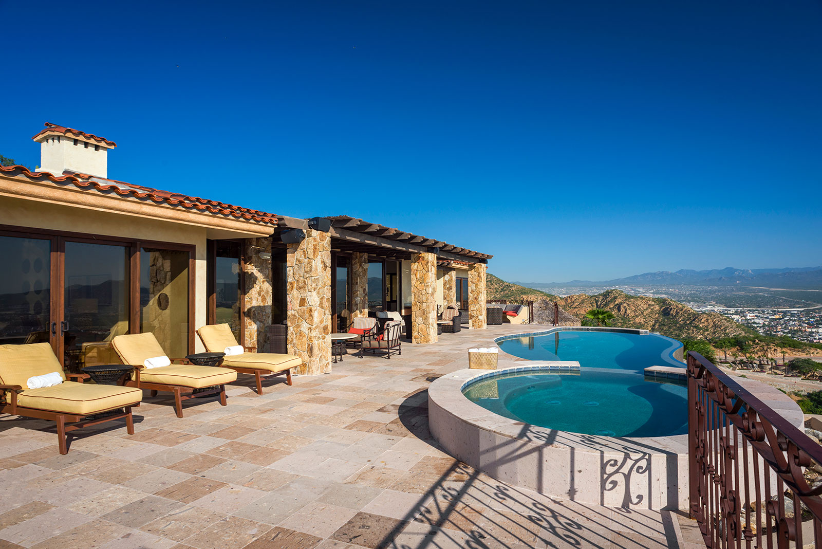 Maya_Luxe_Baja_Luxury_Villas_Experiences_Cabo_San_Lucas_Casa_Cielo_at_Pedregal_5