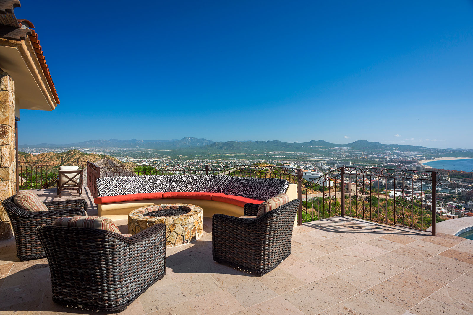 Maya_Luxe_Baja_Luxury_Villas_Experiences_Cabo_San_Lucas_Casa_Cielo_at_Pedregal_9
