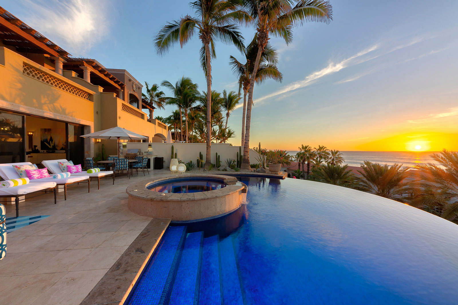 Maya_Luxe_Los_Cabos_Luxury_Villas_Experiences_La_Terraza_365_3