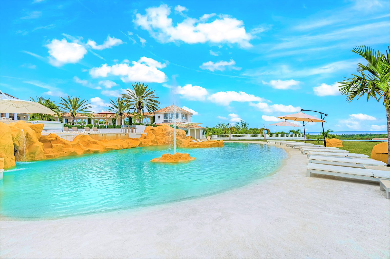 Maya_Luxe_Luxury_Villas_Experiences_St_Martin_VIlla_Sandyline_Copy-of-5