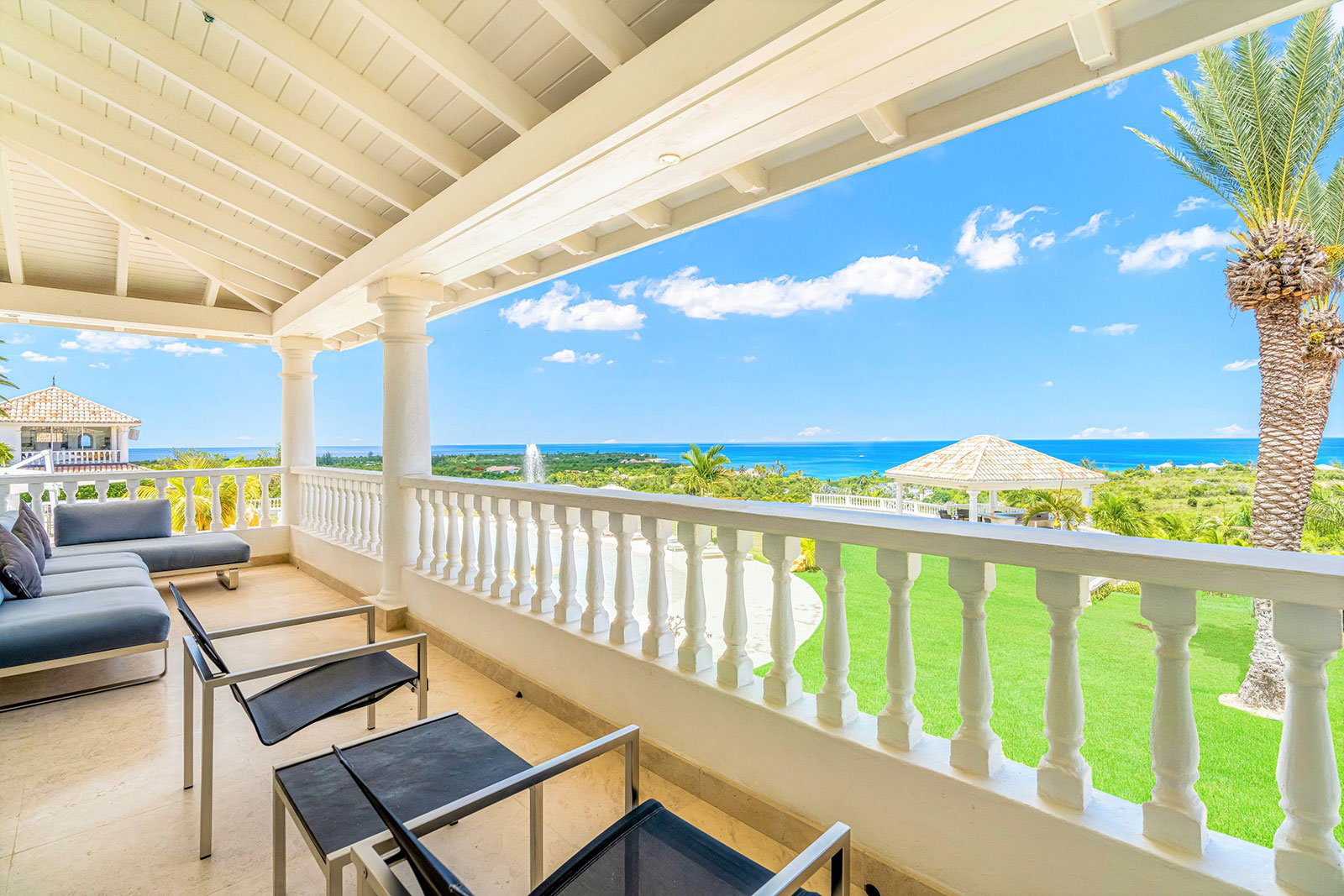 Maya_Luxe_Luxury_Villas_Experiences_St_Martin_VIlla_Sandyline_Copy-of-88