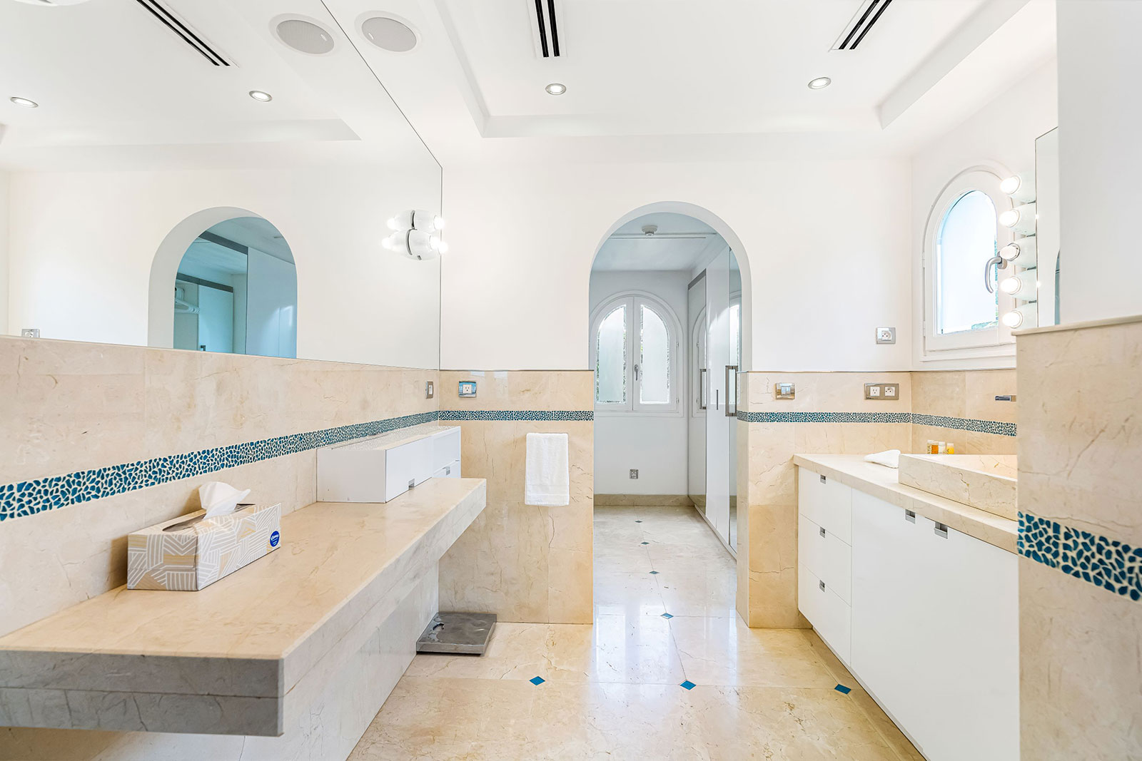 Maya_Luxe_Luxury_Villas_Experiences_St_Martin_VIlla_Sandyline_Copy-of-98