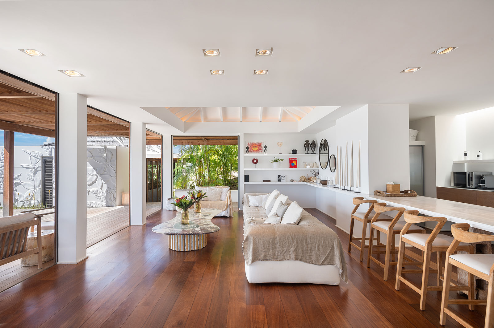 Maya_Luxe_Luxury_Villas_Experiences_St_Barths_Floating_garden_15
