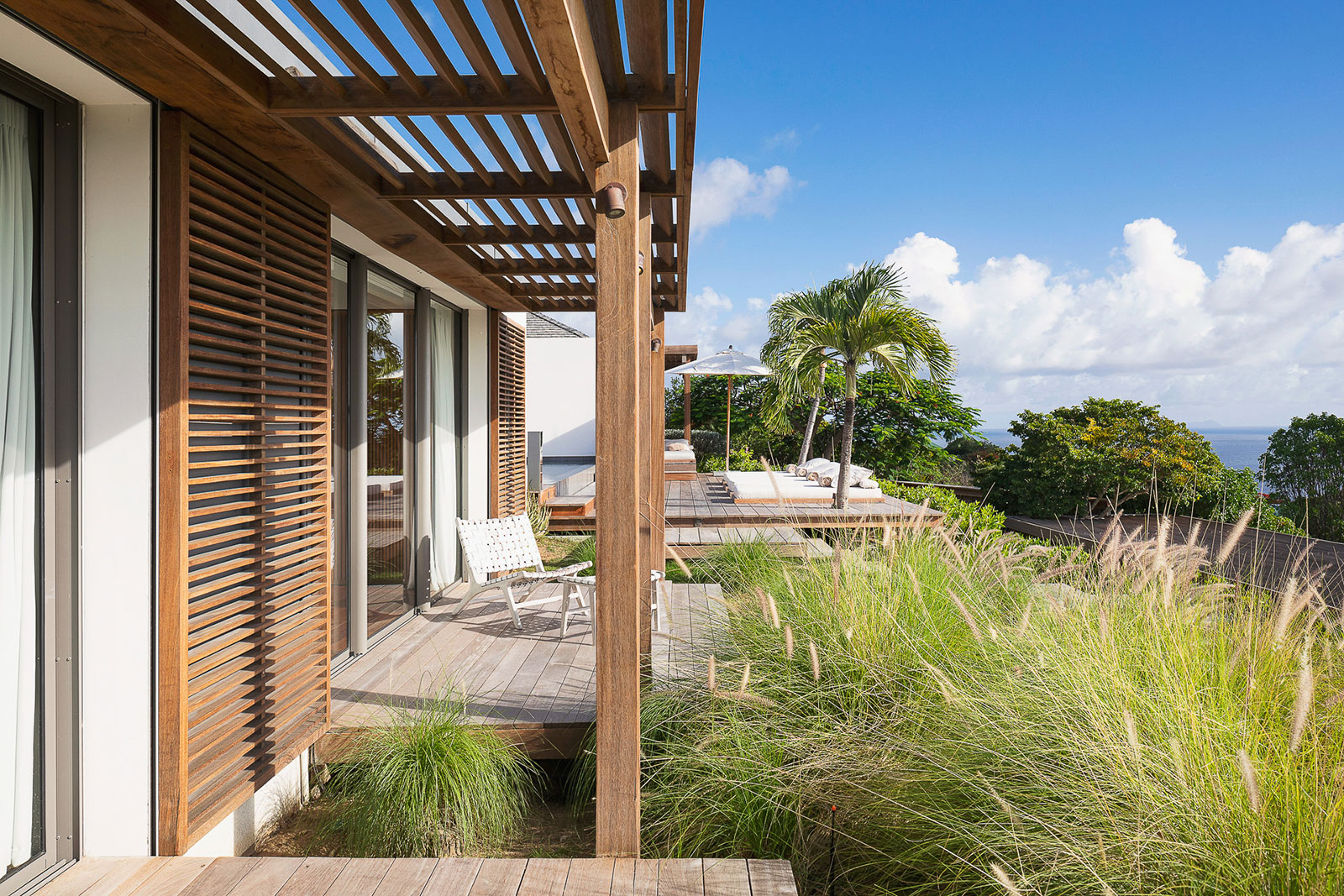 Maya_Luxe_Luxury_Villas_Experiences_St_Barths_Floating_garden_35.1