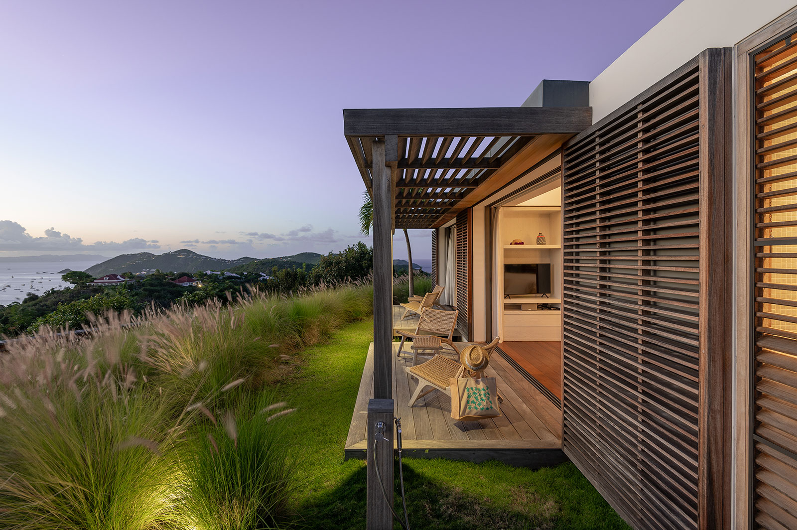 Maya_Luxe_Luxury_Villas_Experiences_St_Barths_Floating_garden_46.1