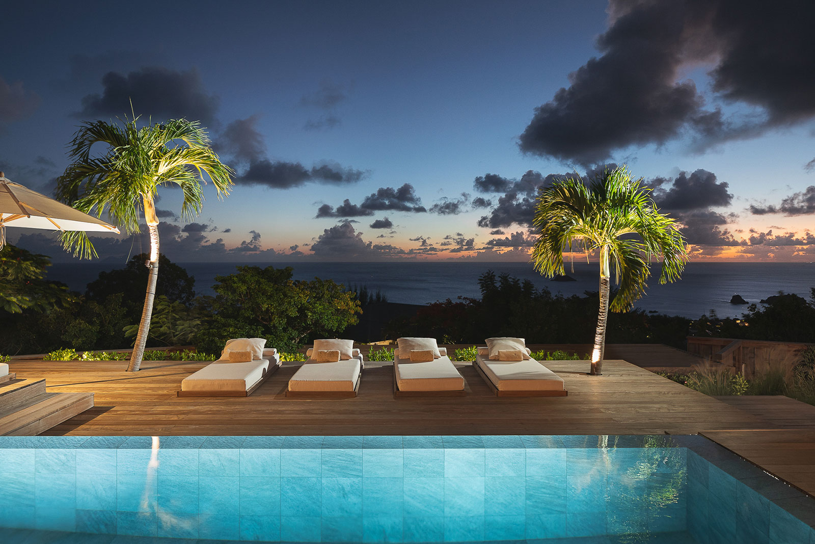 Maya_Luxe_Luxury_Villas_Experiences_St_Barths_Floating_garden_60.2