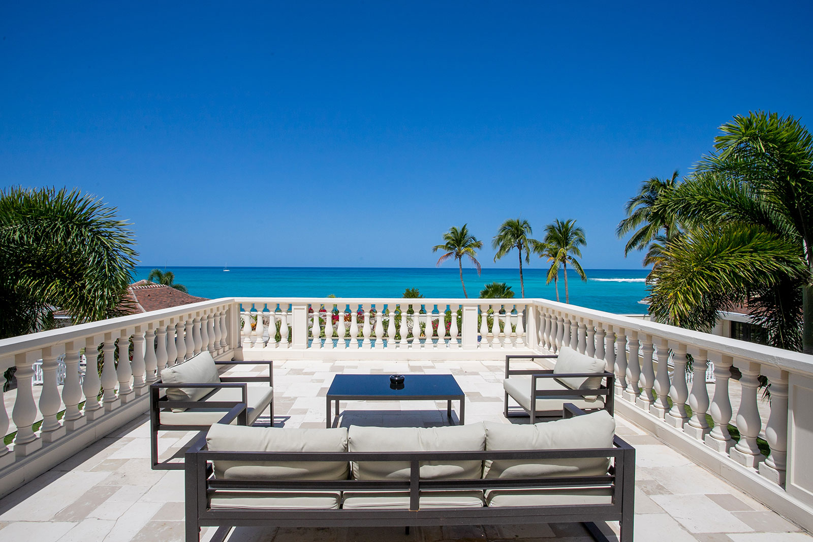 Maya_Luxe_Luxury_Villas_Experiences_St_Martin_Chateau_des_Palmiers_21