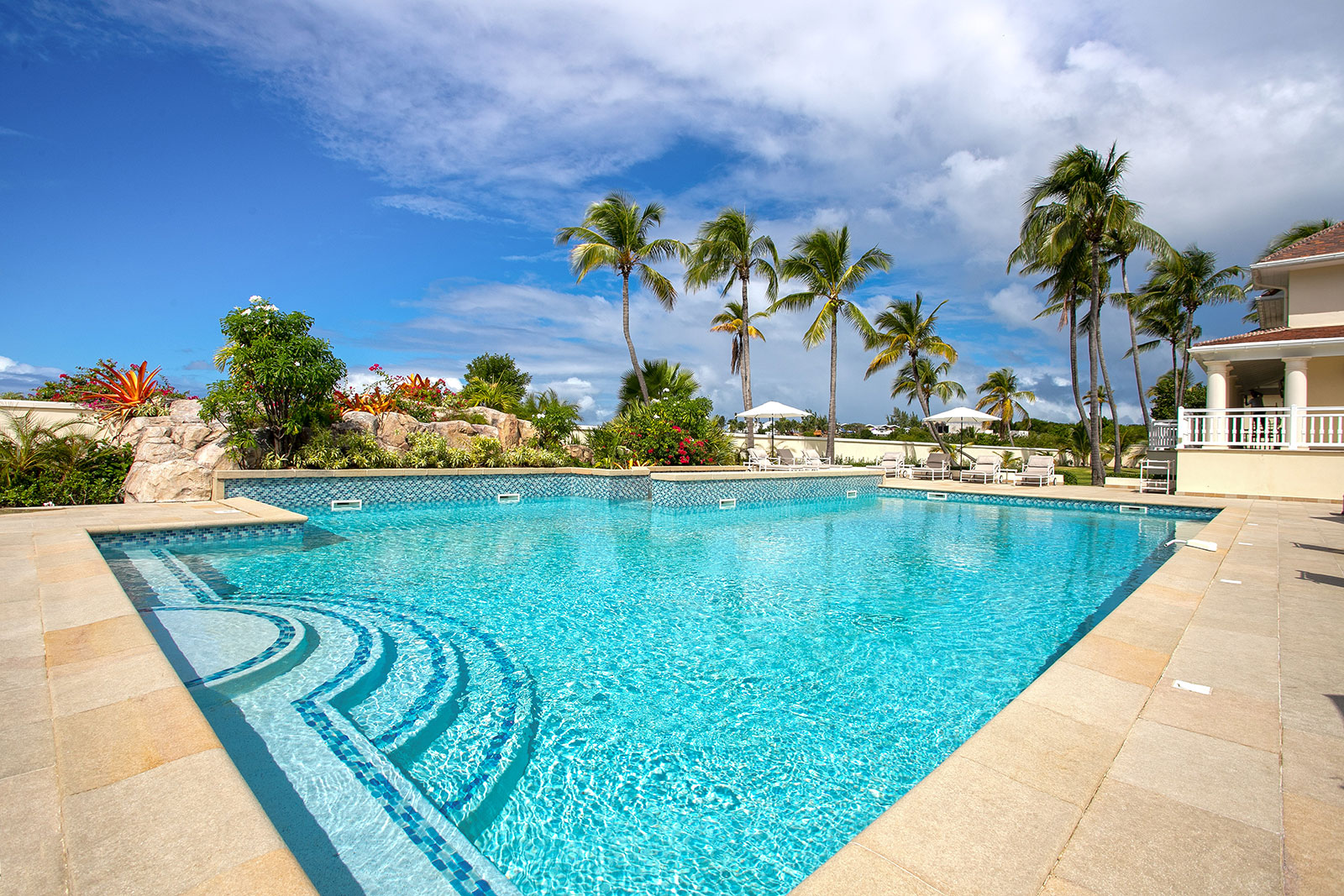 Maya_Luxe_Luxury_Villas_Experiences_St_Martin_Chateau_des_Palmiers_5