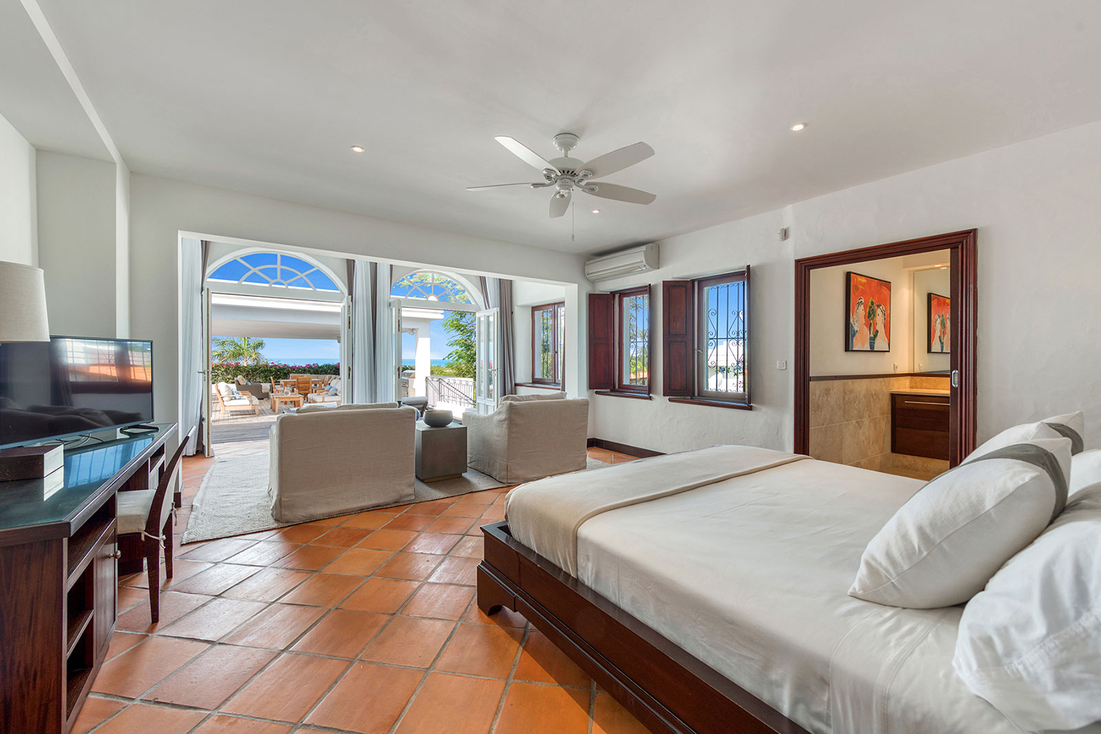 Maya_Luxe_Luxury_Villas_Experiences_St_Martin_La_Hacienda_18_LaHacienda-Bedroom1