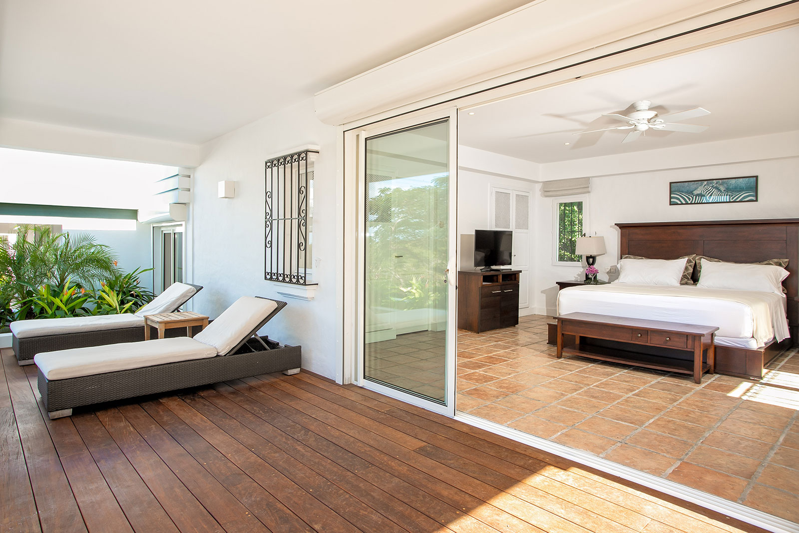 Maya_Luxe_Luxury_Villas_Experiences_St_Martin_La_Hacienda_32_LaHacienda-Bedroom4
