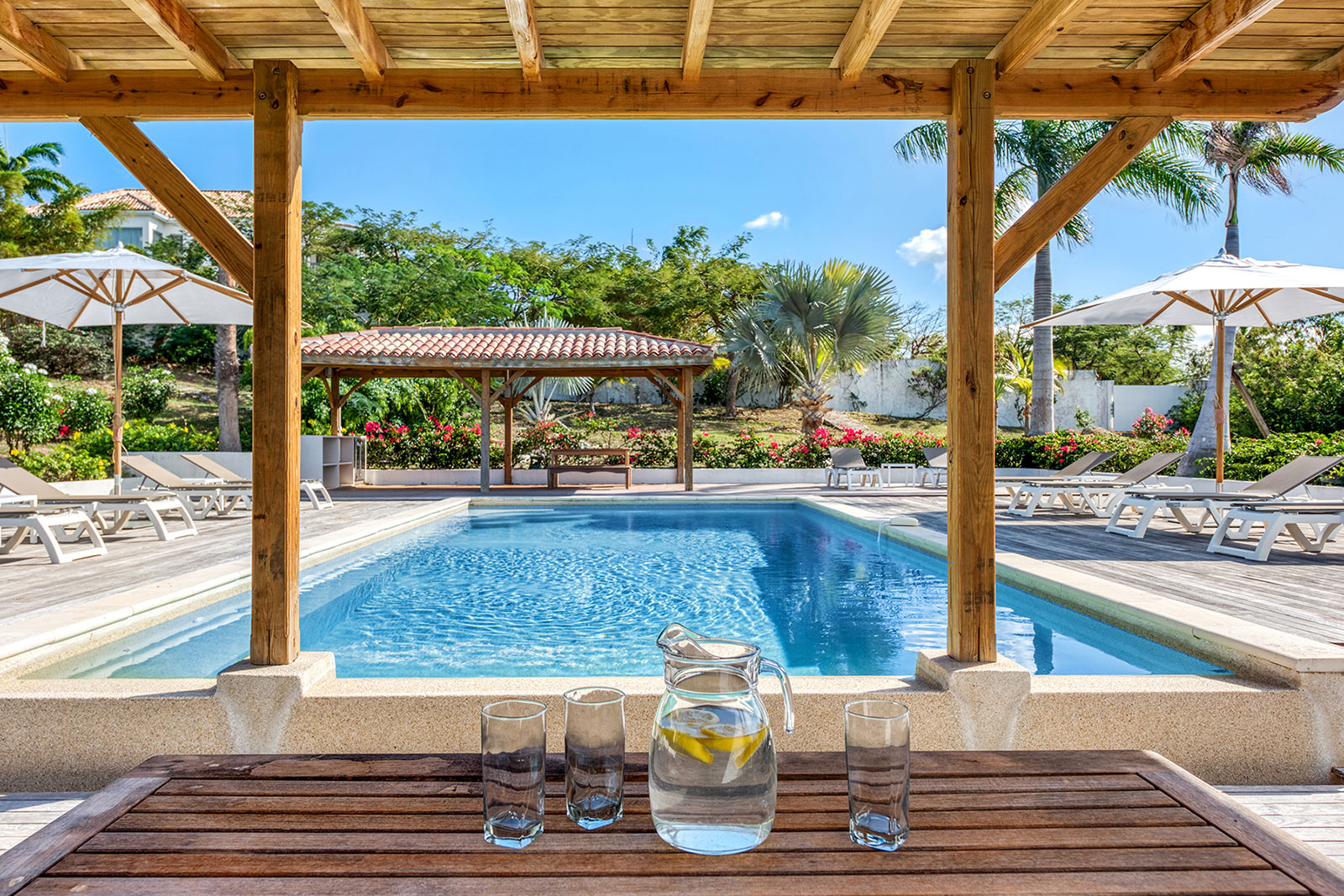 Maya_Luxe_Luxury_Villas_Experiences_St_Martin_La_Hacienda_5_LaHacienda-Pool