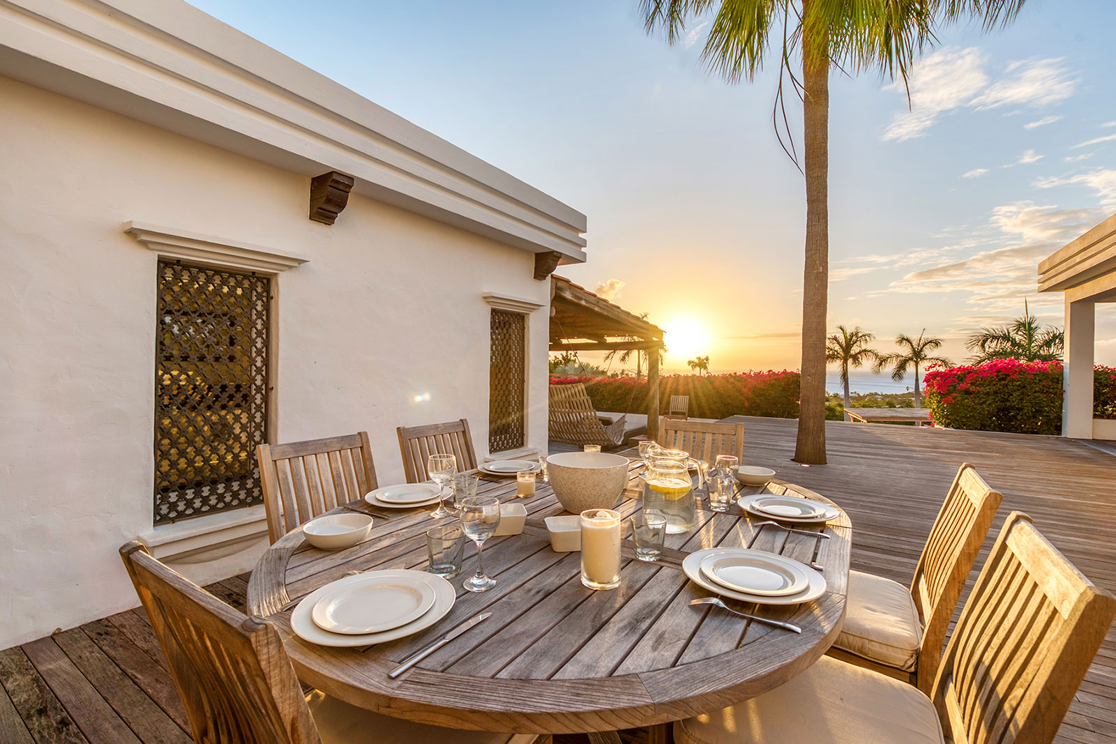 Maya_Luxe_Luxury_Villas_Experiences_St_Martin_La_Hacienda_64_LaHacienda-SunsetDining