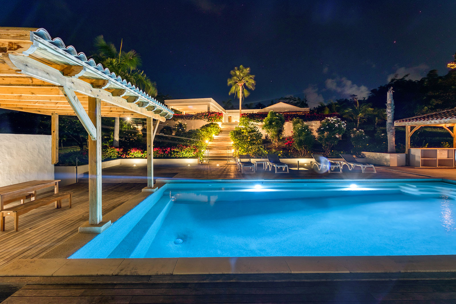 Maya_Luxe_Luxury_Villas_Experiences_St_Martin_La_Hacienda_65_LaHacienda-NightLights